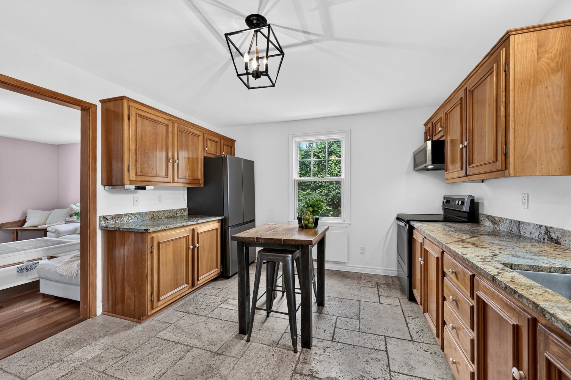 









707


Rue Main

,
Hudson,




QC
J0P1H0

