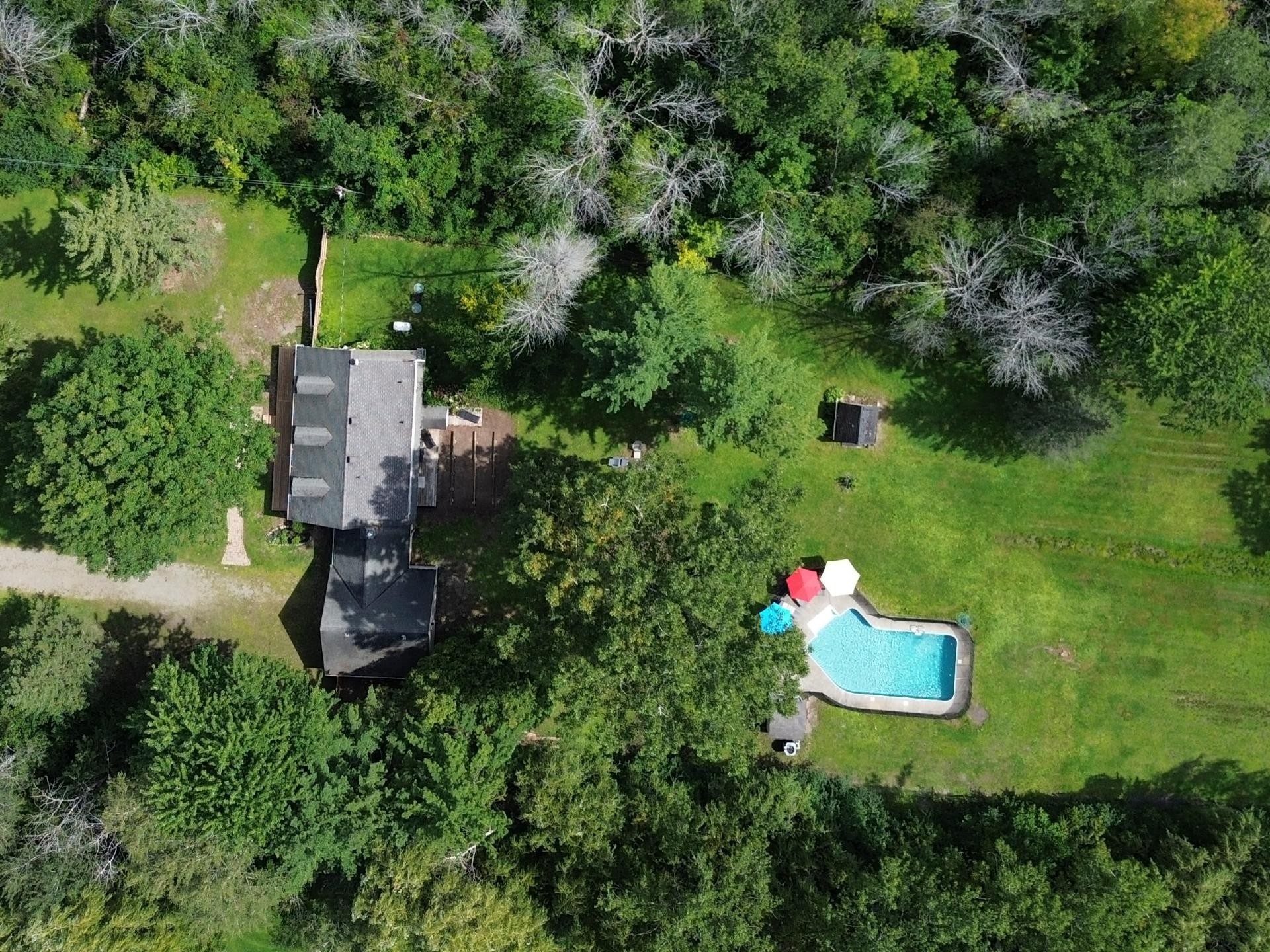 









707


Rue Main

,
Hudson,




QC
J0P1H0

