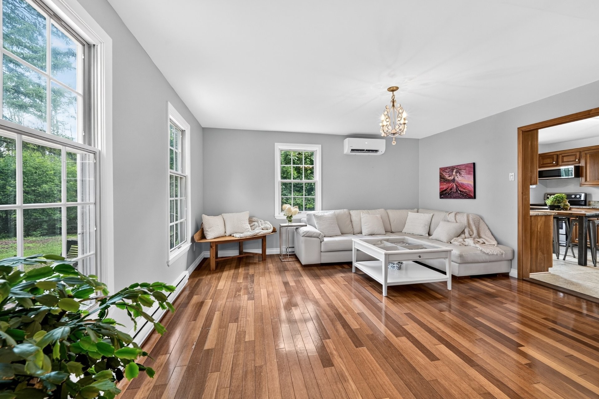 









707


Rue Main

,
Hudson,




QC
J0P1H0

