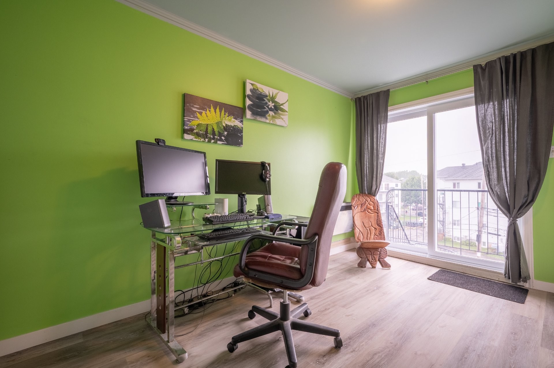 









16021


Rue Victoria

,
Montréal (Rivière-des-Prairies/Pointe-aux-Trembles),




QC
H1A5P7

