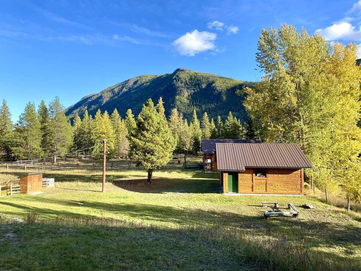 









1896


ST. MARY LAKE

Road,
Kimberley,




BC
V1A 3K4

