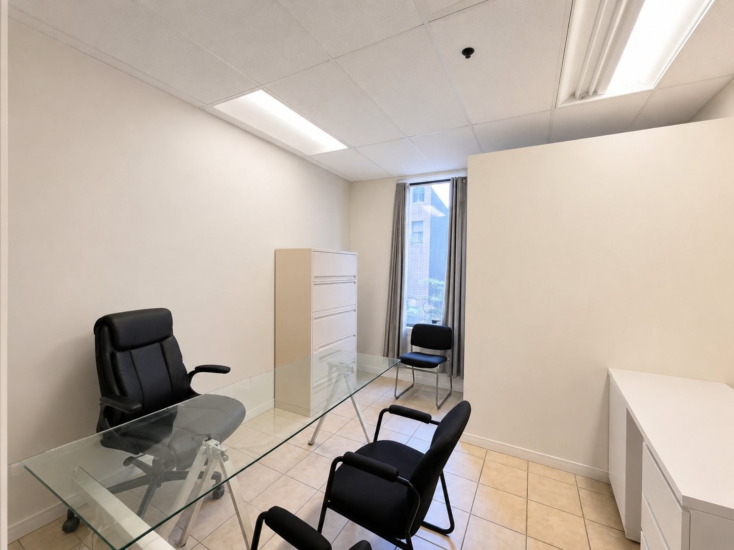 









1111


Rue St-Urbain

, M04,
Montréal (Ville-Marie),




QC
H2Z1Y6

