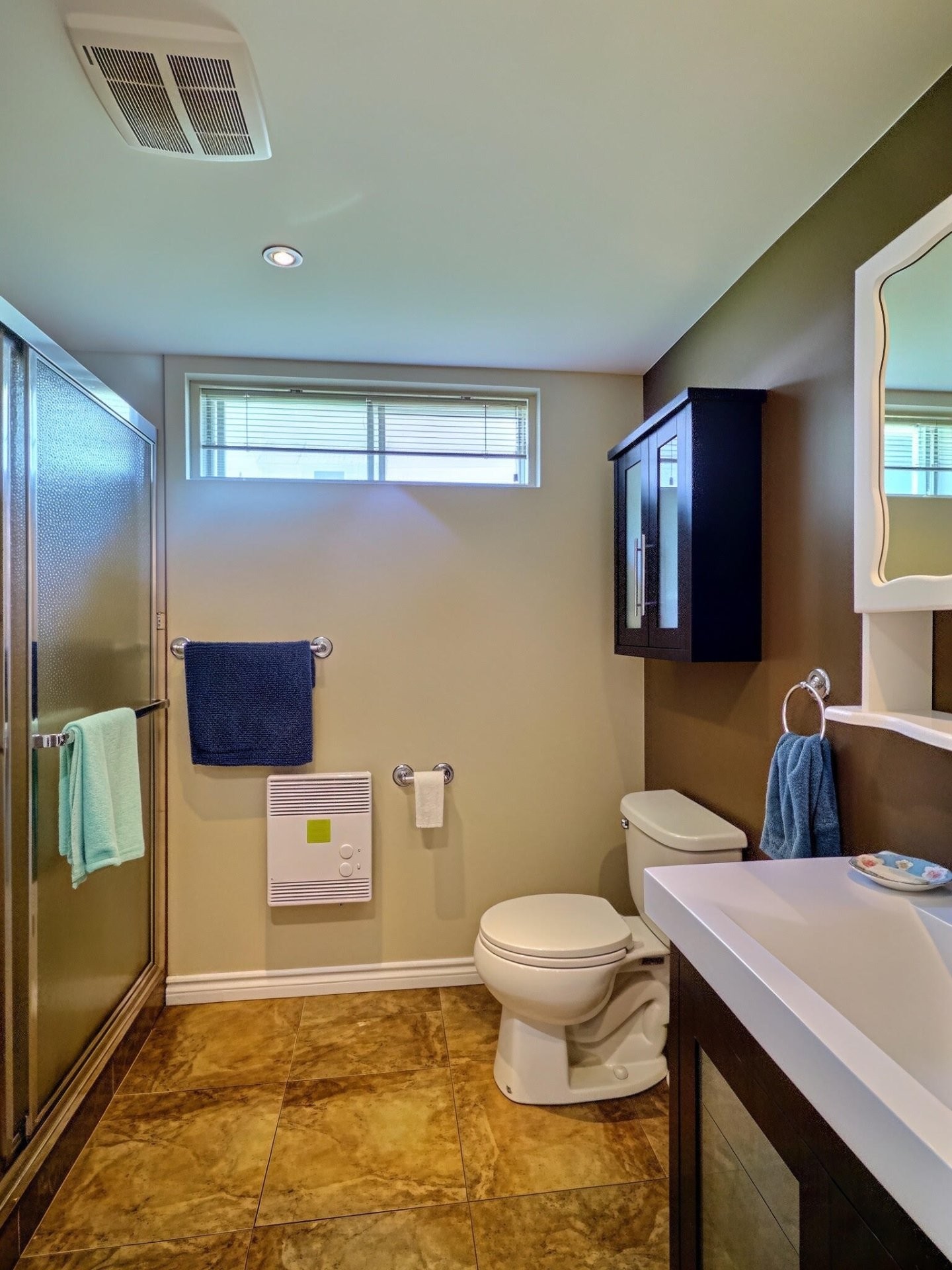 









6005


Rue Lacoursière

,
Trois-Rivières,




QC
G8Y4T6

