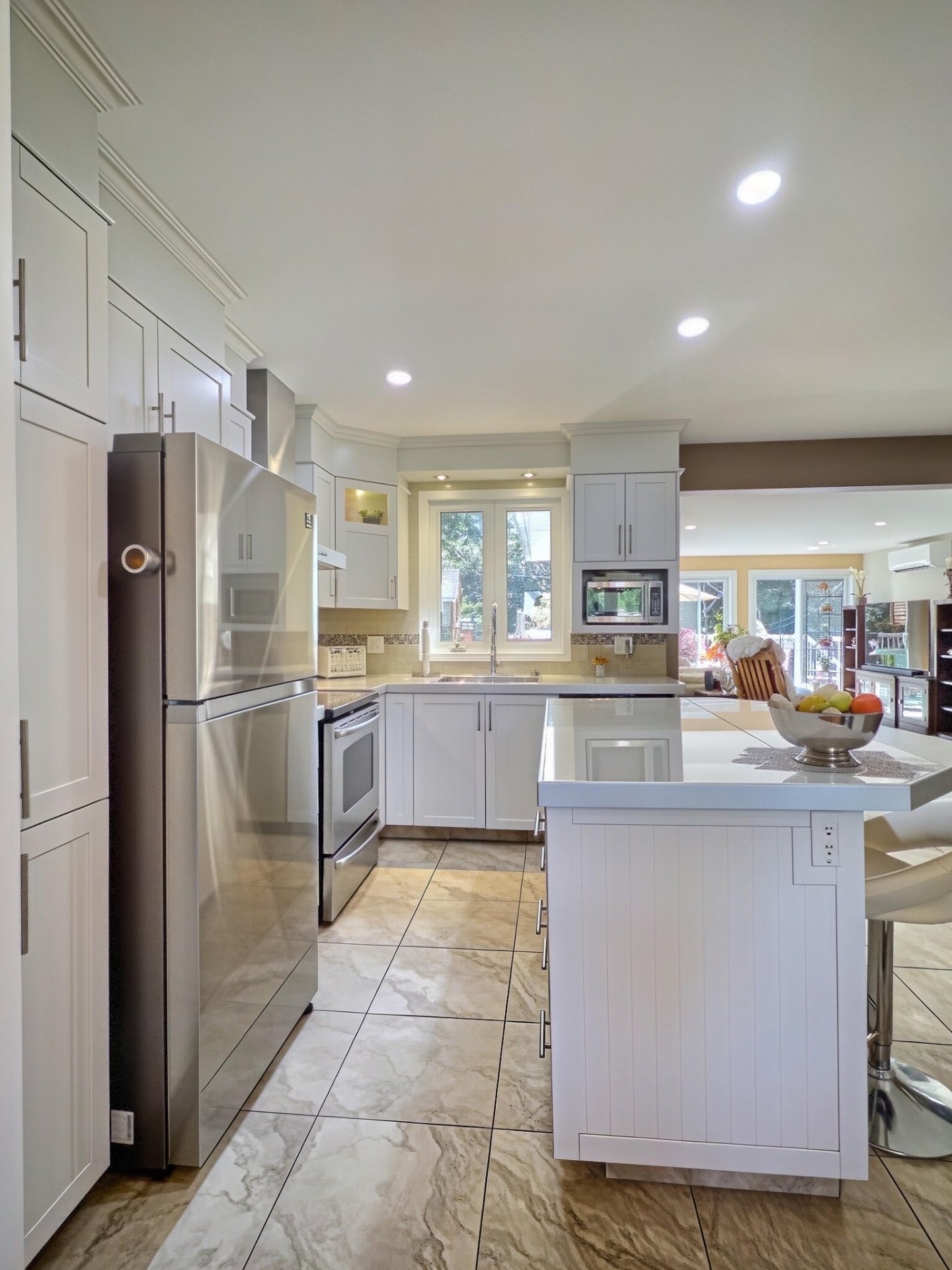 









6005


Rue Lacoursière

,
Trois-Rivières,




QC
G8Y4T6


