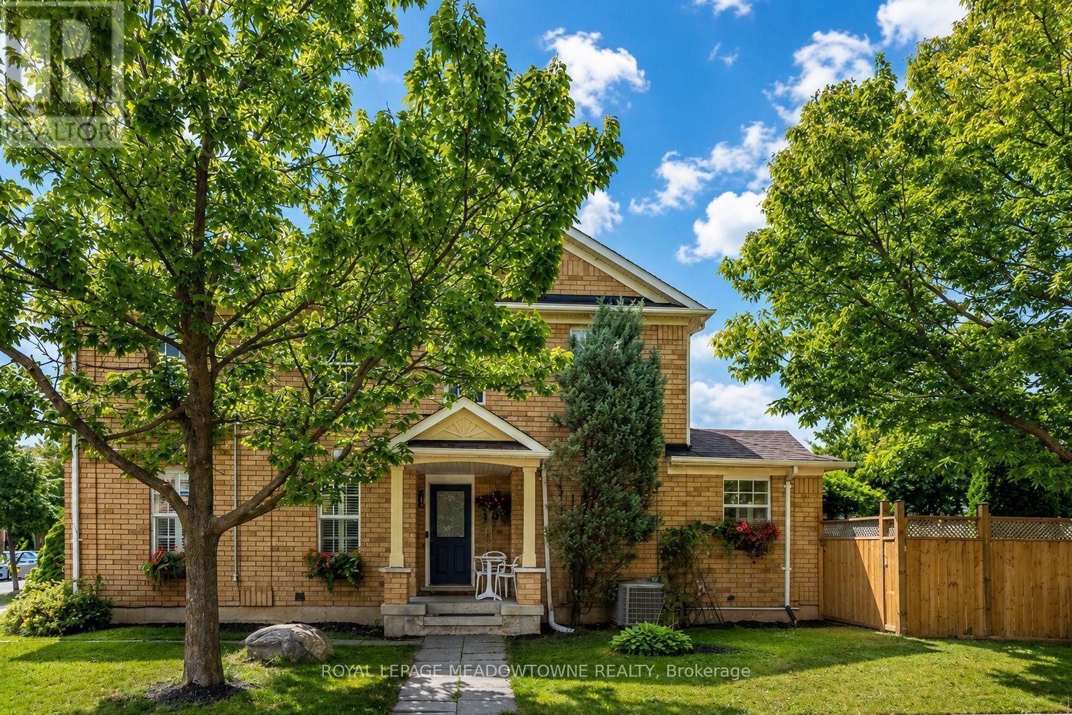 












1116 BARCLAY CIRCLE

,
Milton,




Ontario
L9T5W4

