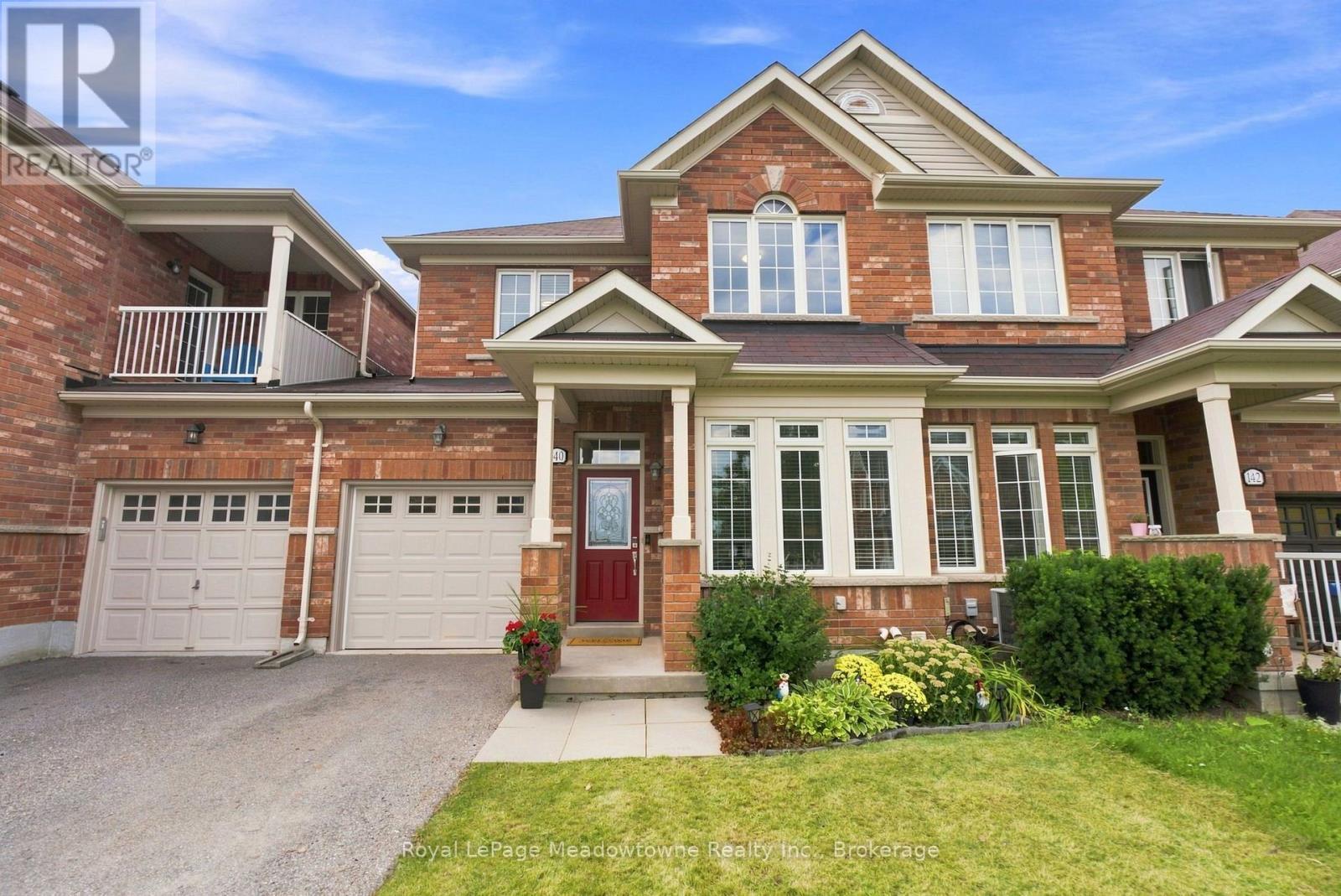 












140 LAURENDALE AVENUE

,
Georgina (Keswick South),




Ontario
L4P0C6

