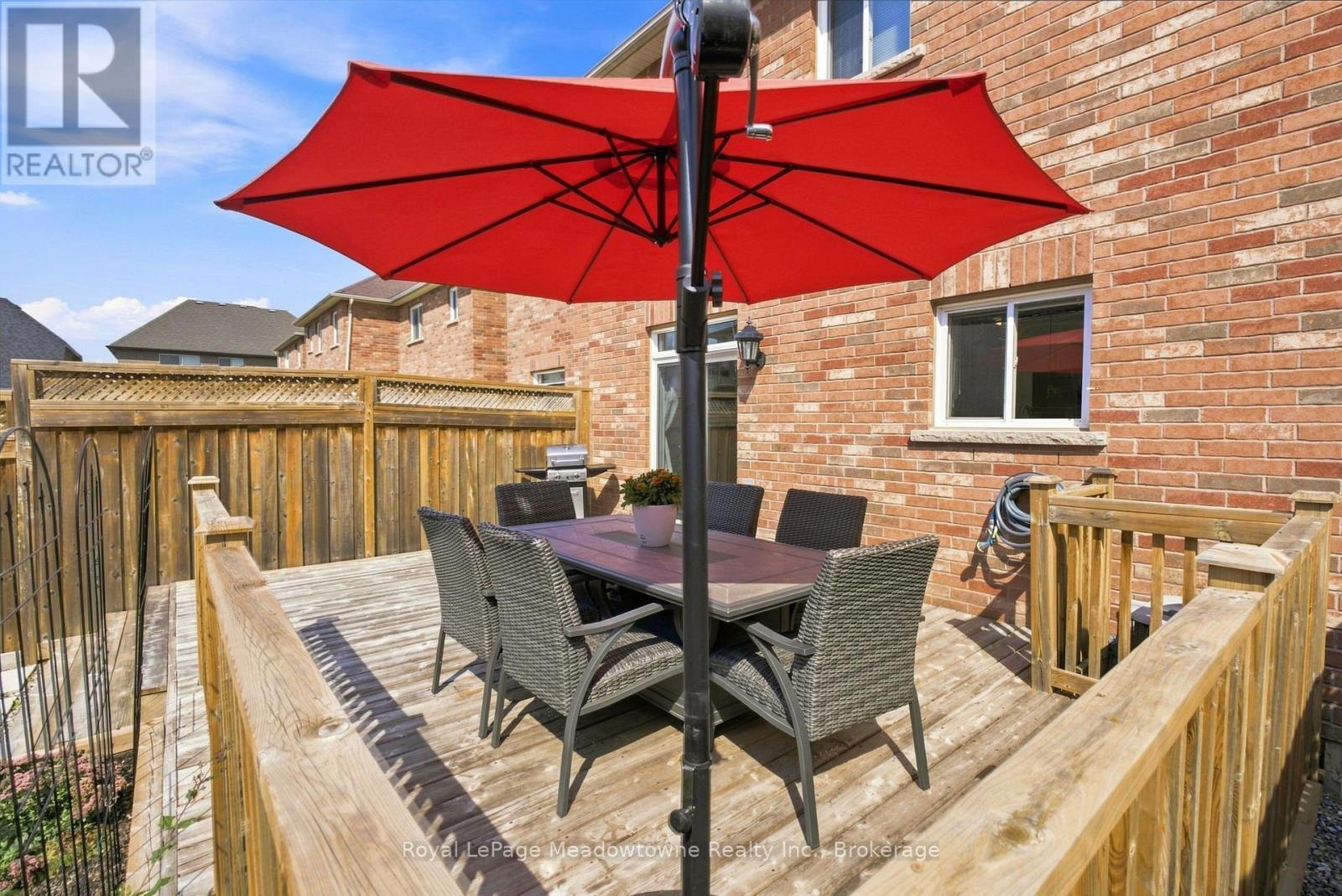 












140 LAURENDALE AVENUE

,
Georgina (Keswick South),




Ontario
L4P0C6

