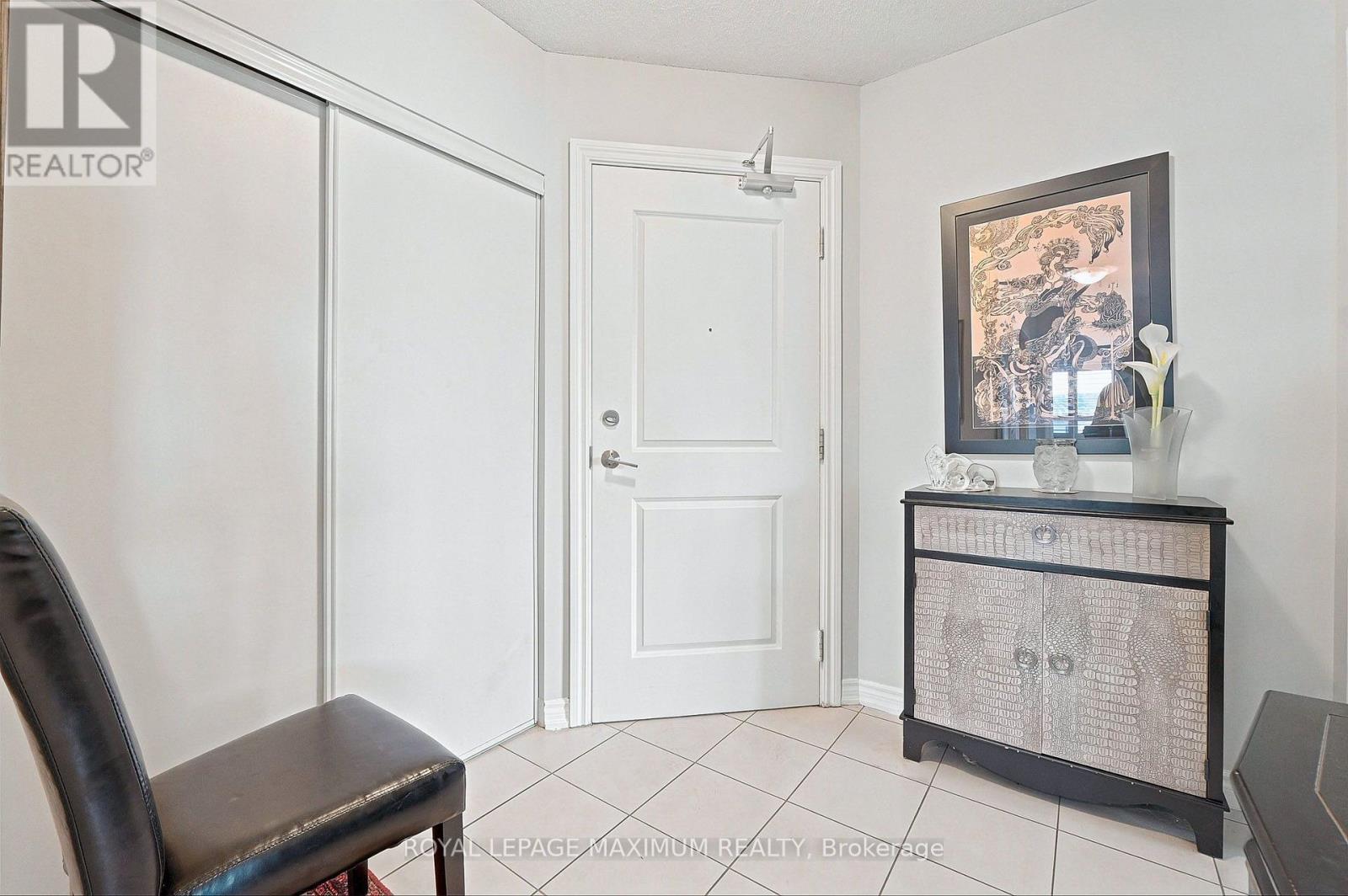 












402 - 7730 KIPLING AVENUE

,
Vaughan,




Ontario
L4L1Y9

