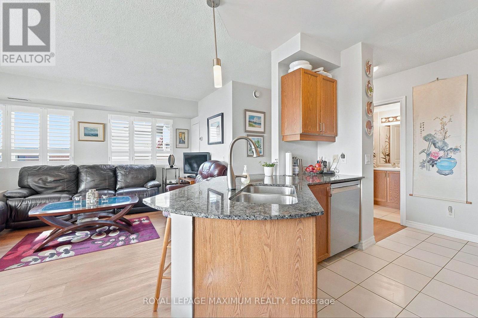 












402 - 7730 KIPLING AVENUE

,
Vaughan,




Ontario
L4L1Y9

