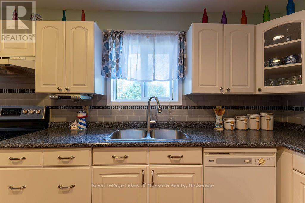 












215 SANDWOOD DRIVE

,
Ryerson,




Ontario
P0A1C0

