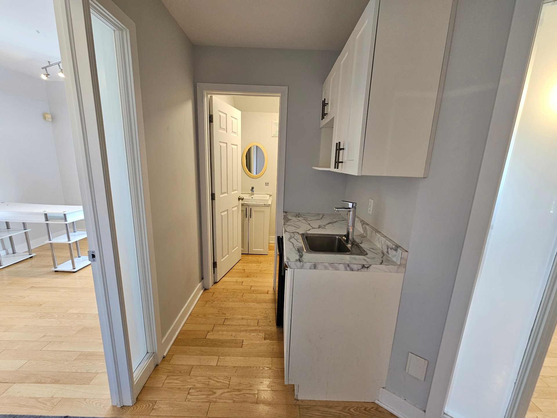 









160


Boul. du Curé-Labelle

,
Sainte-Thérèse,




QC
J7E2W3

