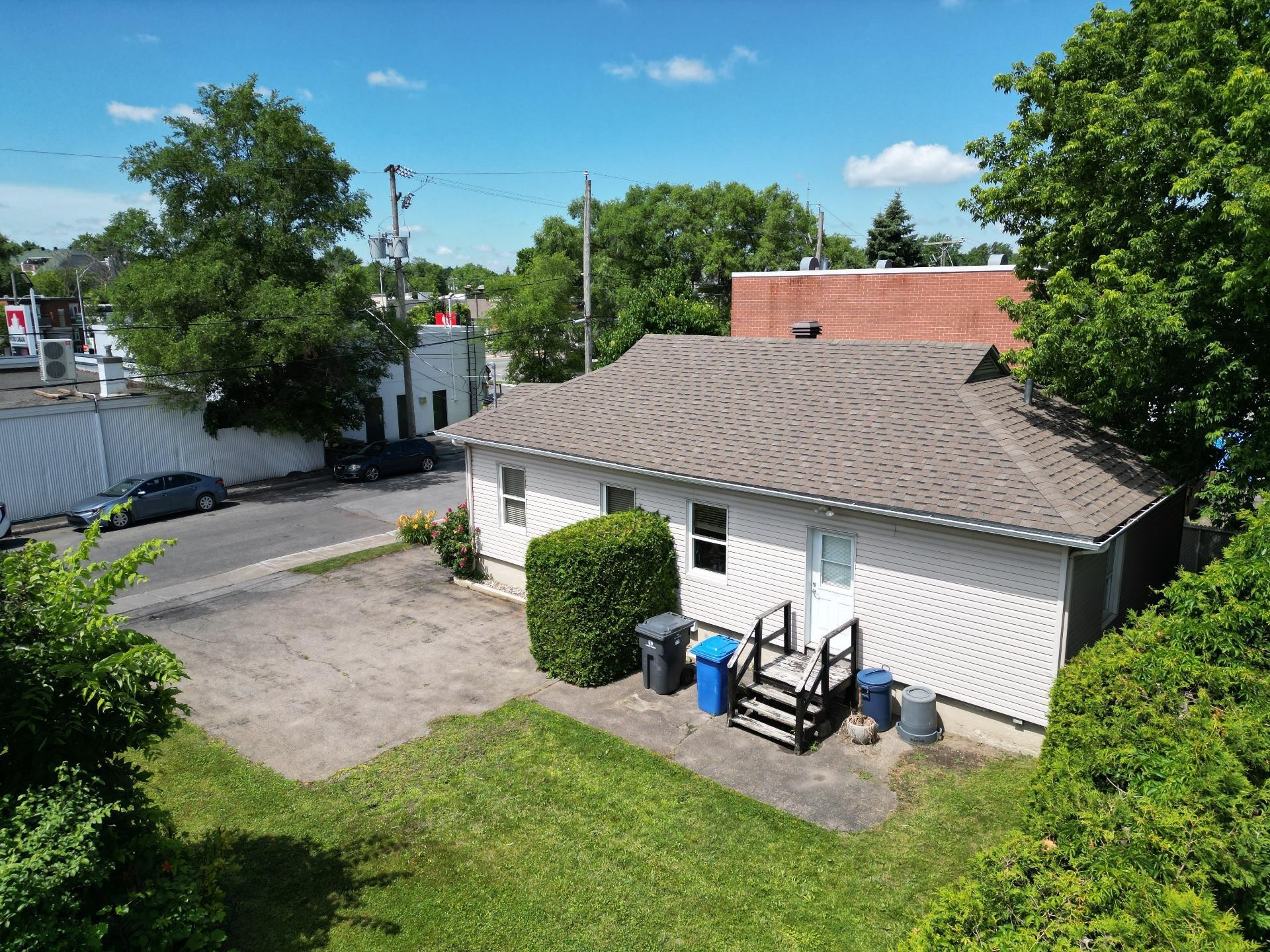 









60


Rue Matte

,
Sainte-Thérèse,




QC
J7E2W7

