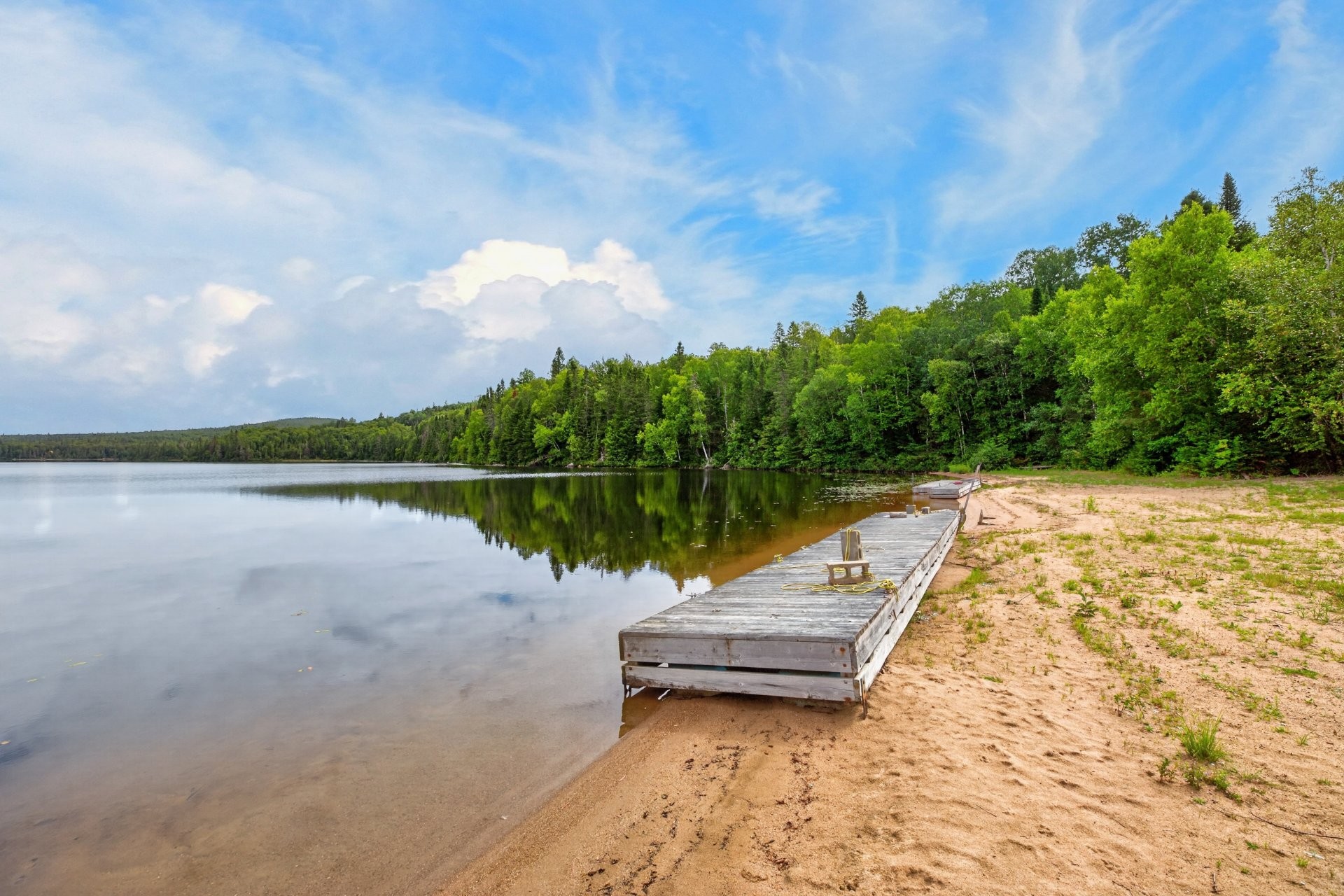 









1000


Ch. du Lac-Lusignan

,
Saint-Guillaume-Nord,




QC
J0K3B0

