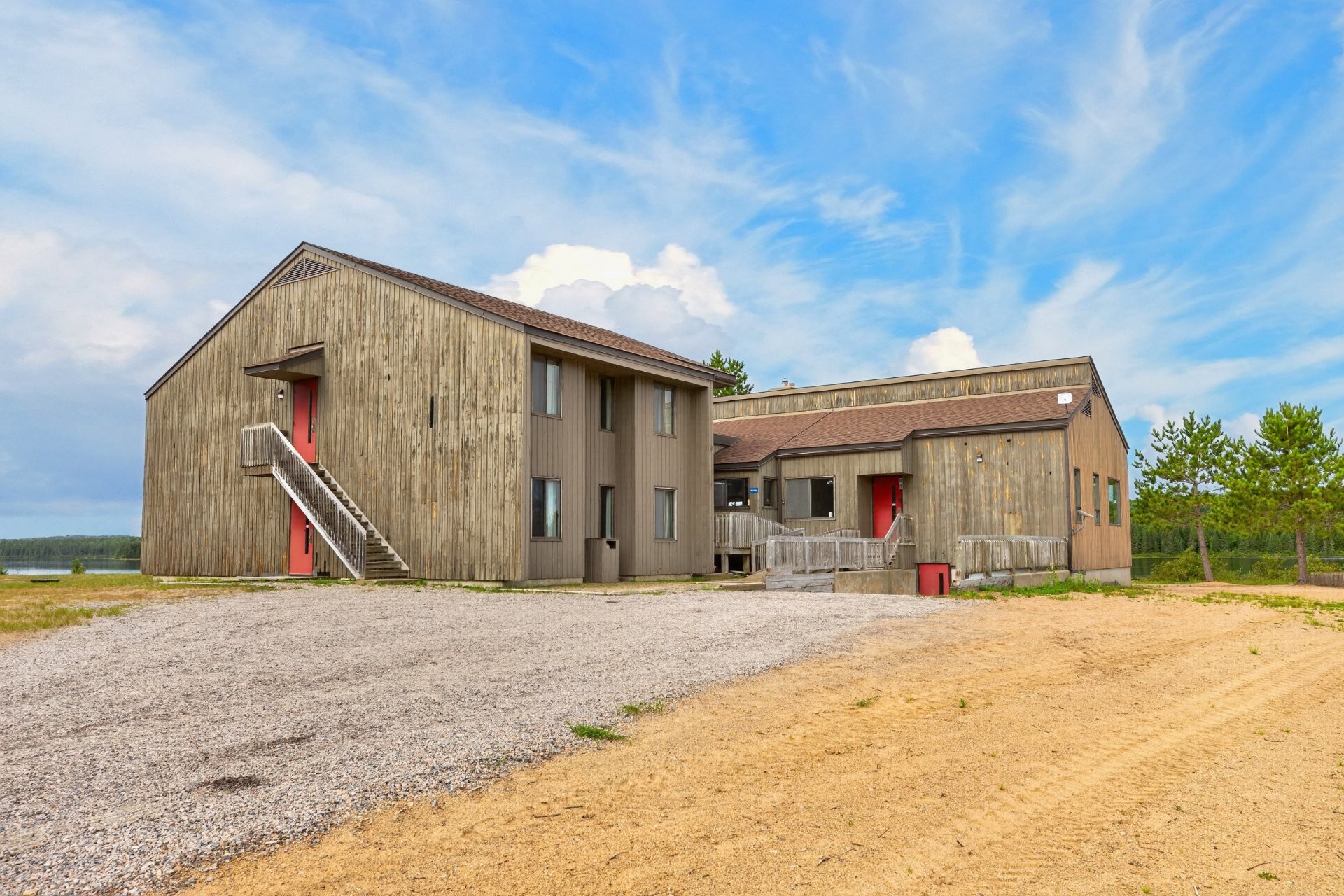 









1000


Ch. du Lac-Lusignan

,
Saint-Guillaume-Nord,




QC
J0K3B0

