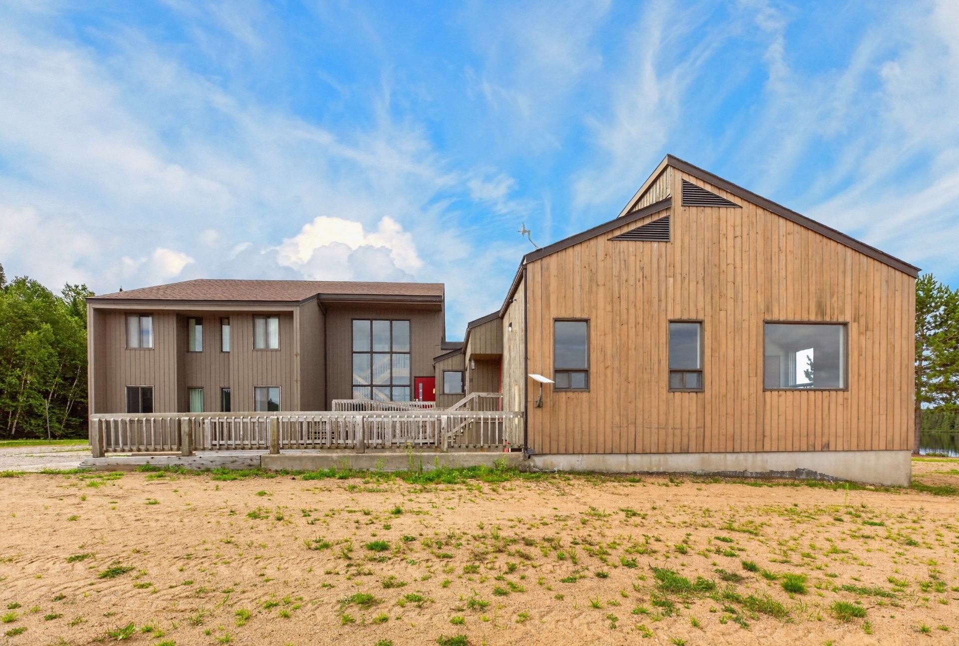 









1000


Ch. du Lac-Lusignan

,
Saint-Guillaume-Nord,




QC
J0K3B0


