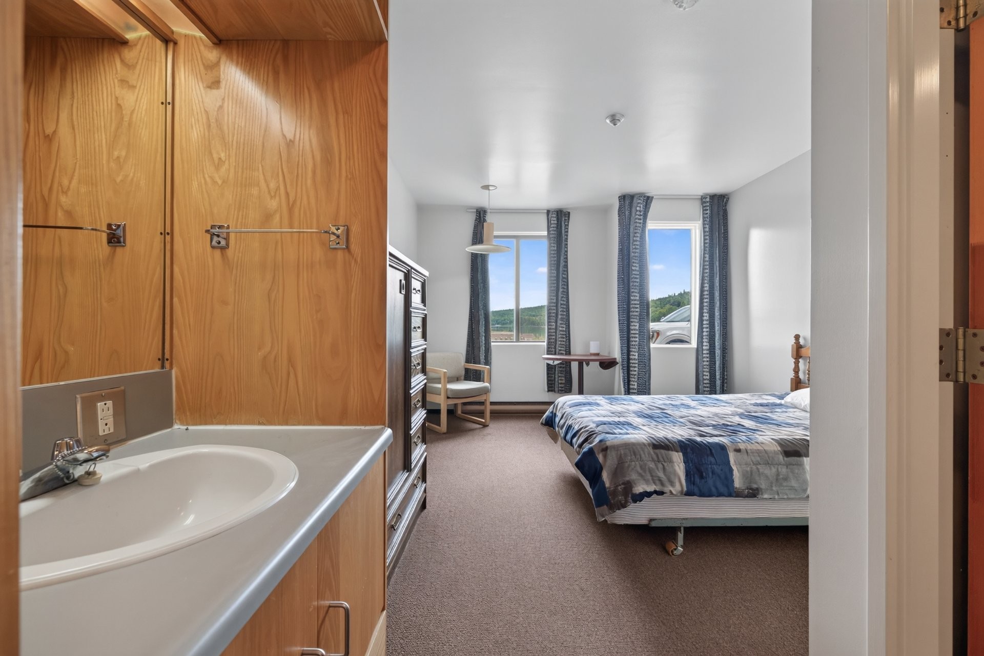 









1000


Ch. du Lac-Lusignan

,
Saint-Guillaume-Nord,




QC
J0K3B0

