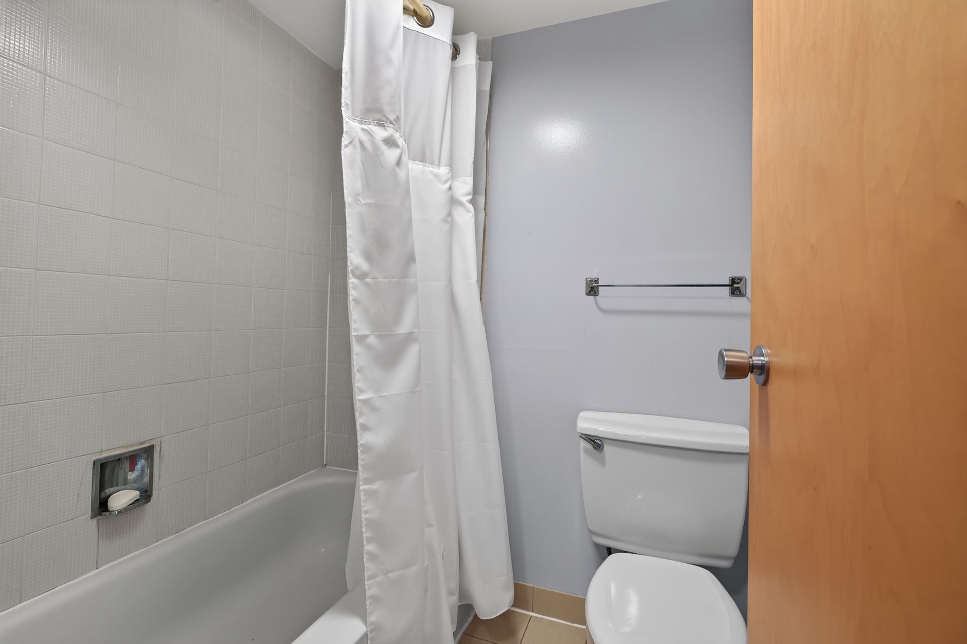 









1000


Ch. du Lac-Lusignan

,
Saint-Guillaume-Nord,




QC
J0K3B0

