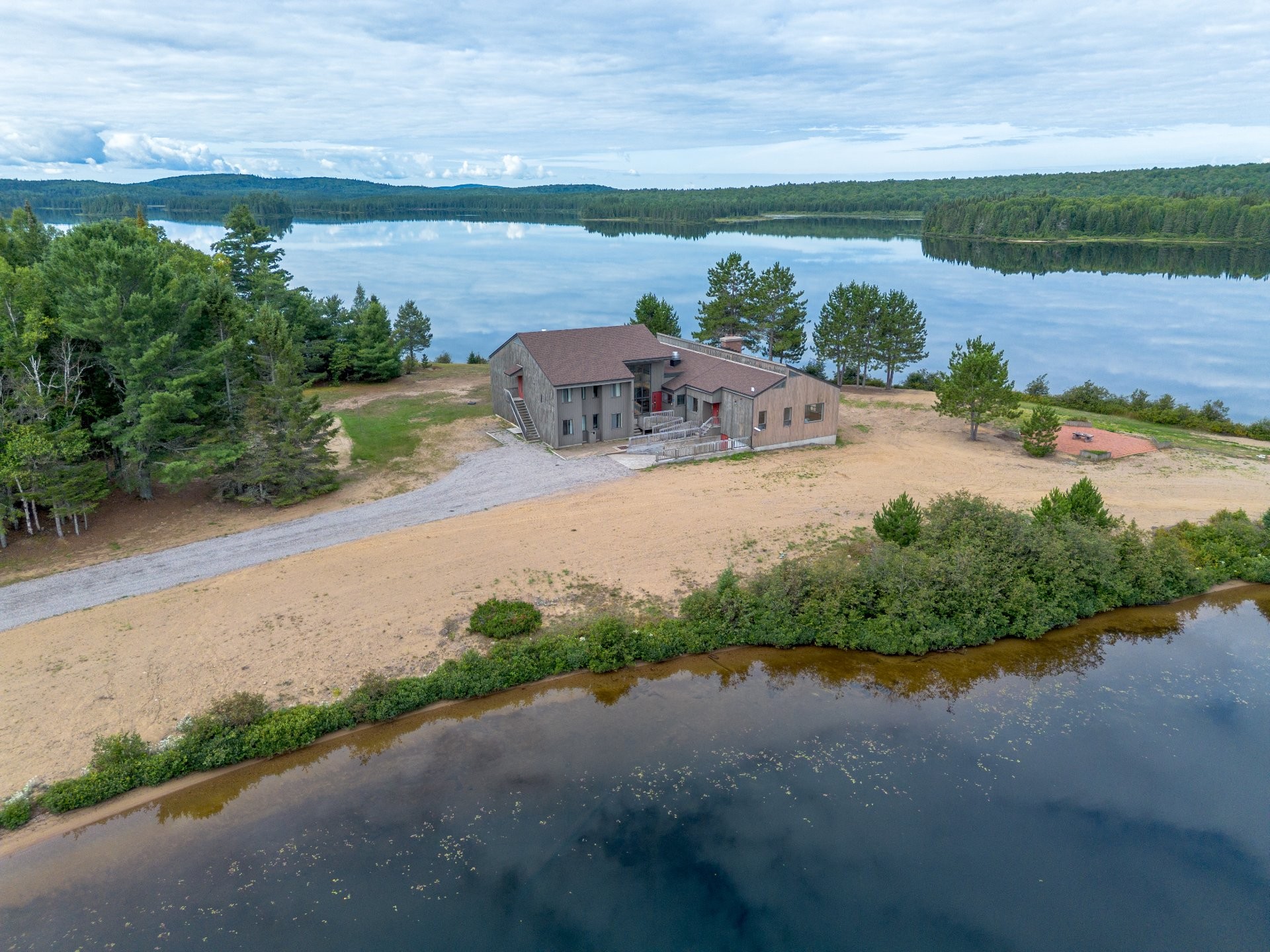 









1000


Ch. du Lac-Lusignan

,
Saint-Guillaume-Nord,




QC
J0K3B0

