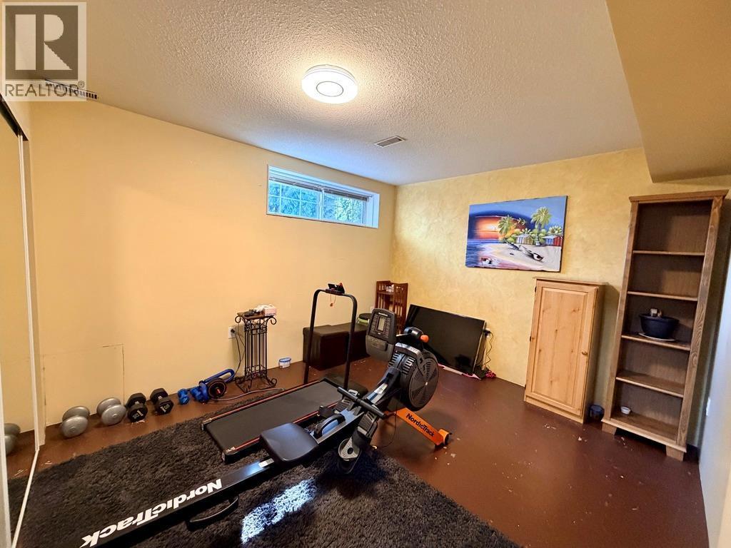 












1045 93 Avenue

,
Dawson Creek,




British Columbia
V1G1E3


