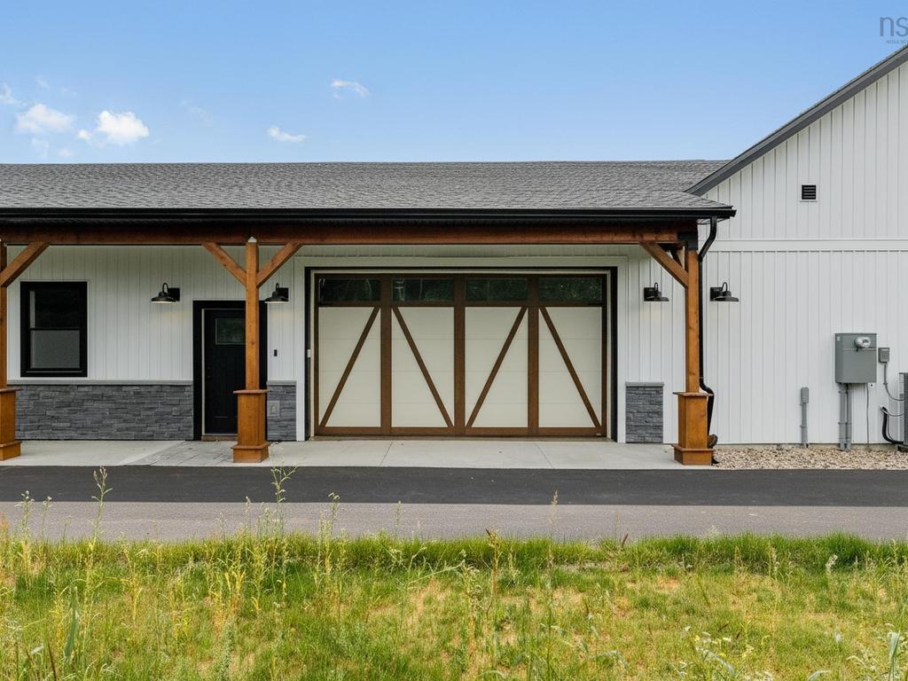 












35 George Cyril Drive

,
Lawrencetown,




NS
B2Z 1E2

