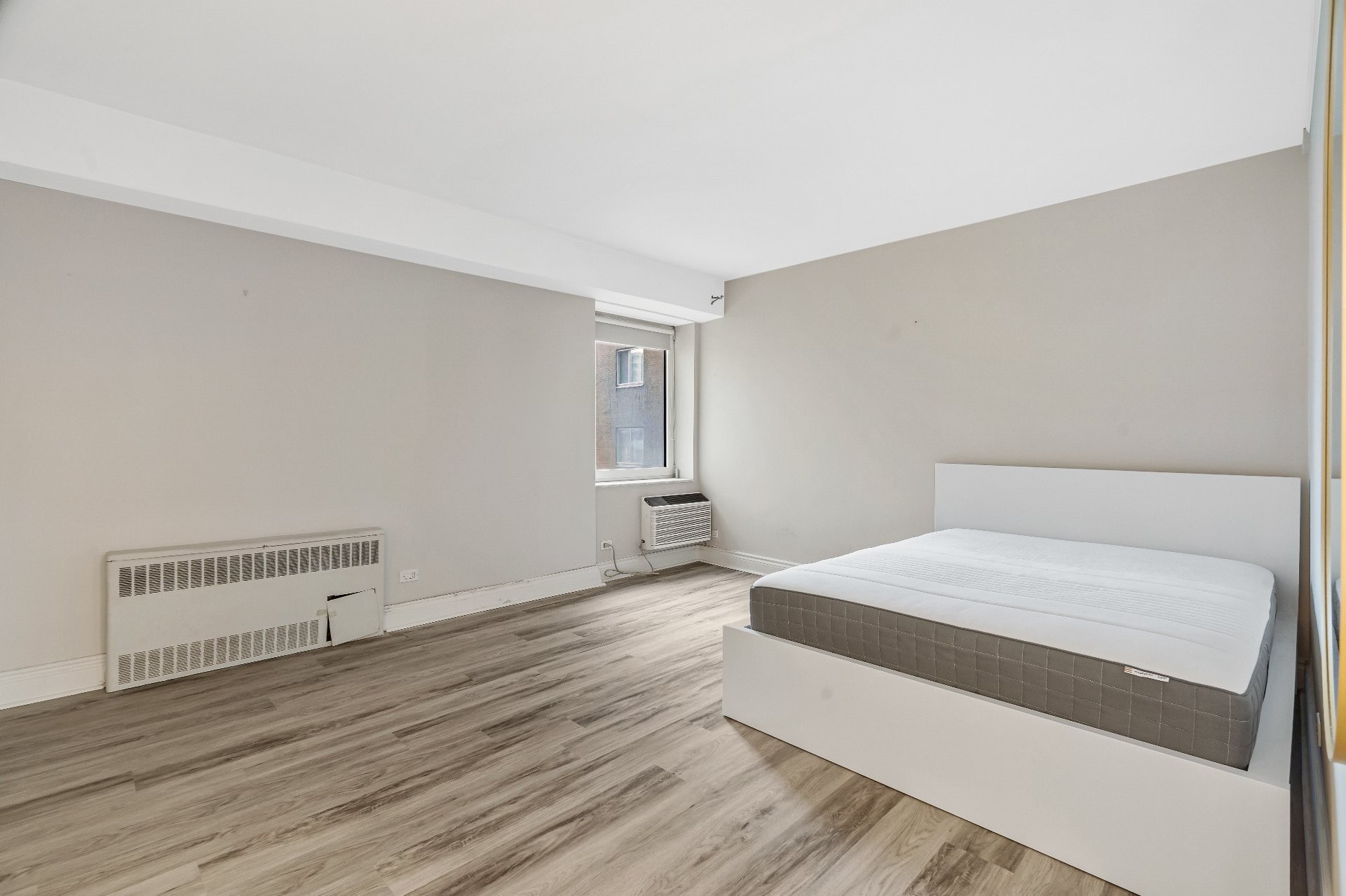 









3445


Rue Drummond

, 501,
Montréal (Ville-Marie),




QC
H3G1X9

