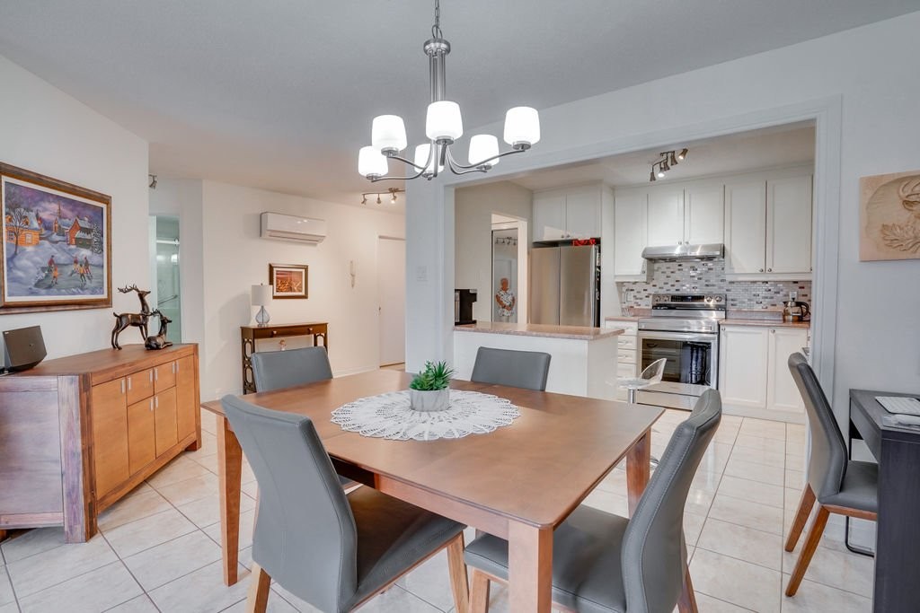 









85


Rue de Rouville

, 47,
Gatineau (Gatineau),




QC
J8T8M7

