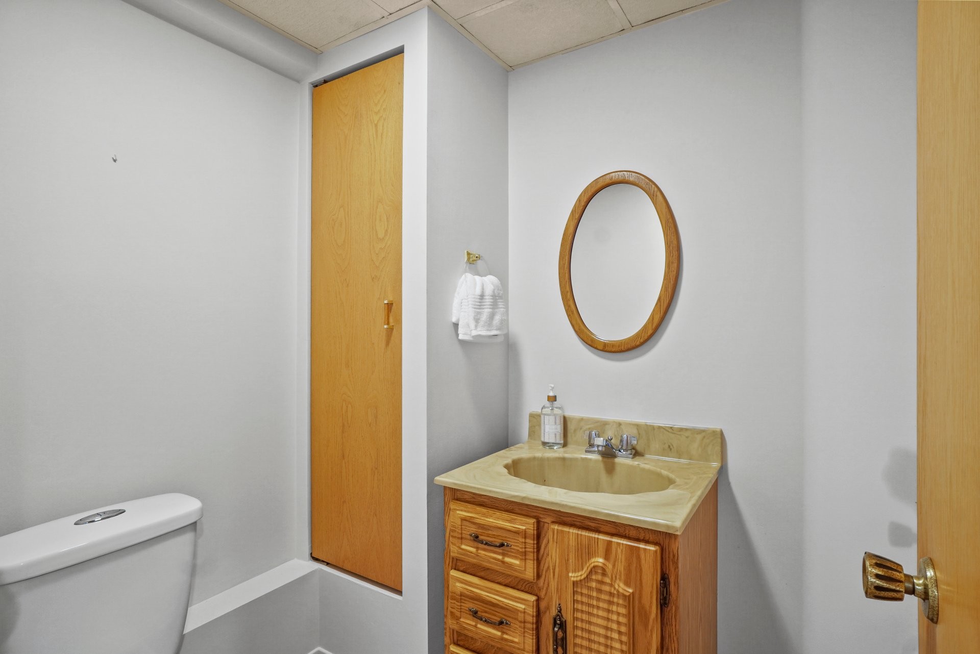 









226


Rue Latour

,
Repentigny (Repentigny),




QC
J6A5S9


