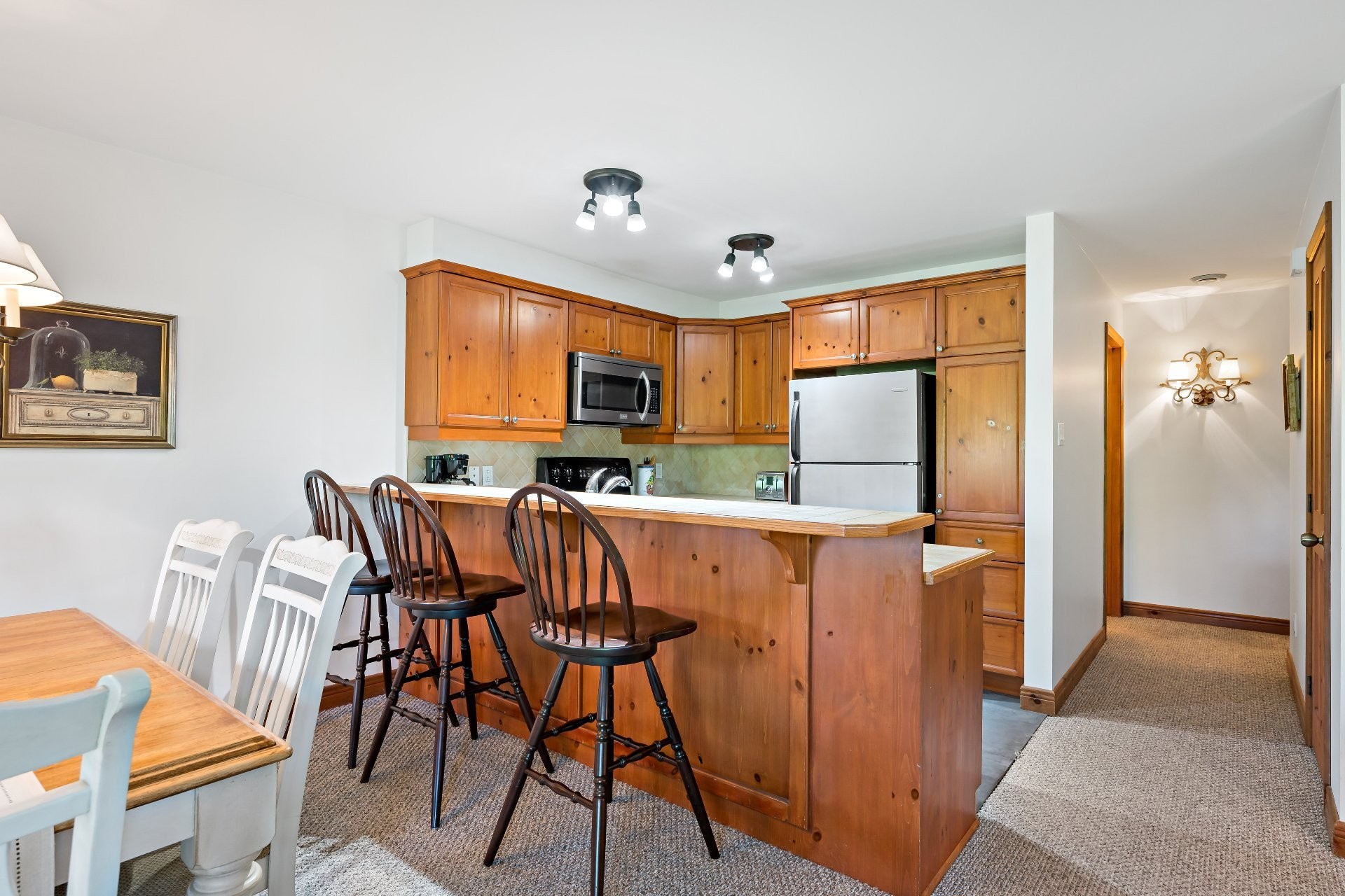









225


Rue du Mont-Plaisant

, 1,
Mont-Tremblant,




QC
J8E1L2

