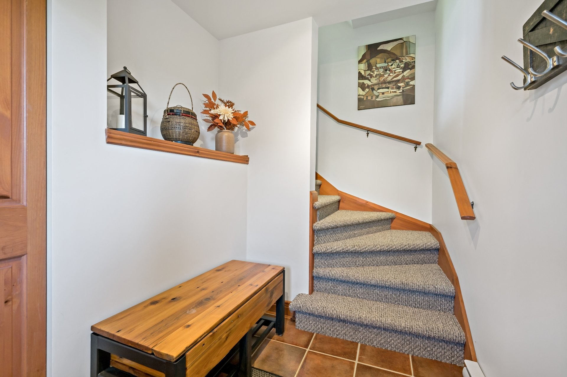 









225


Rue du Mont-Plaisant

, 1,
Mont-Tremblant,




QC
J8E1L2

