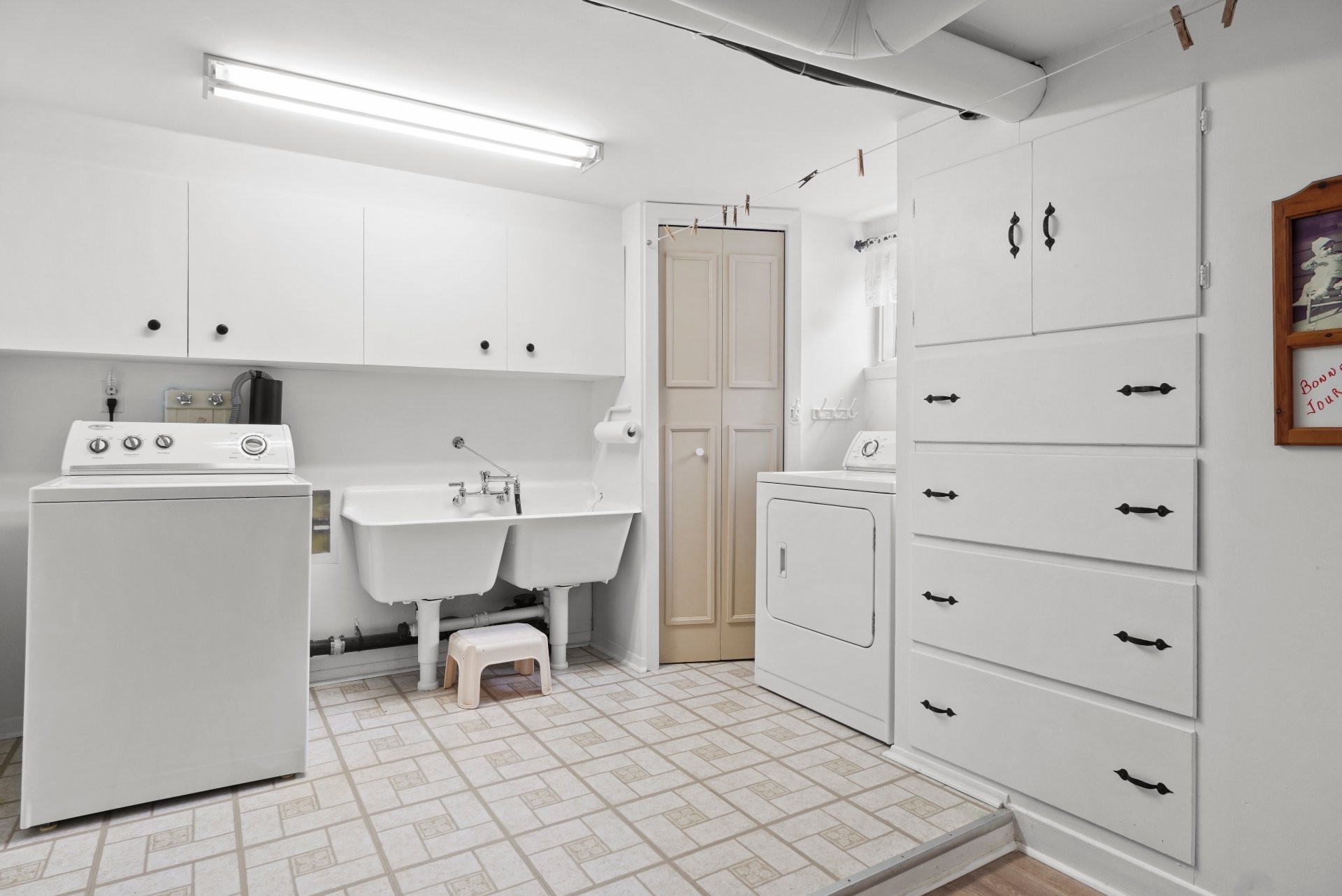 









19


Rue Denis

,
Repentigny (Repentigny),




QC
J6A4W5

