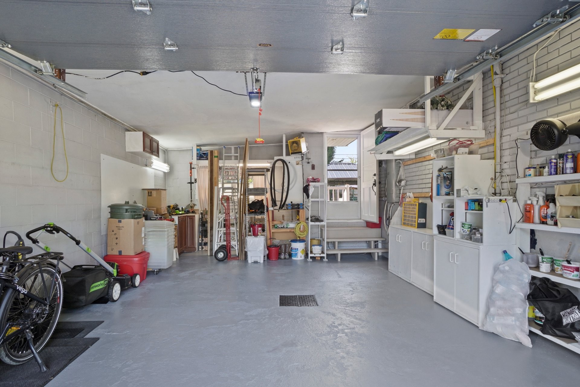 









19


Rue Denis

,
Repentigny (Repentigny),




QC
J6A4W5

