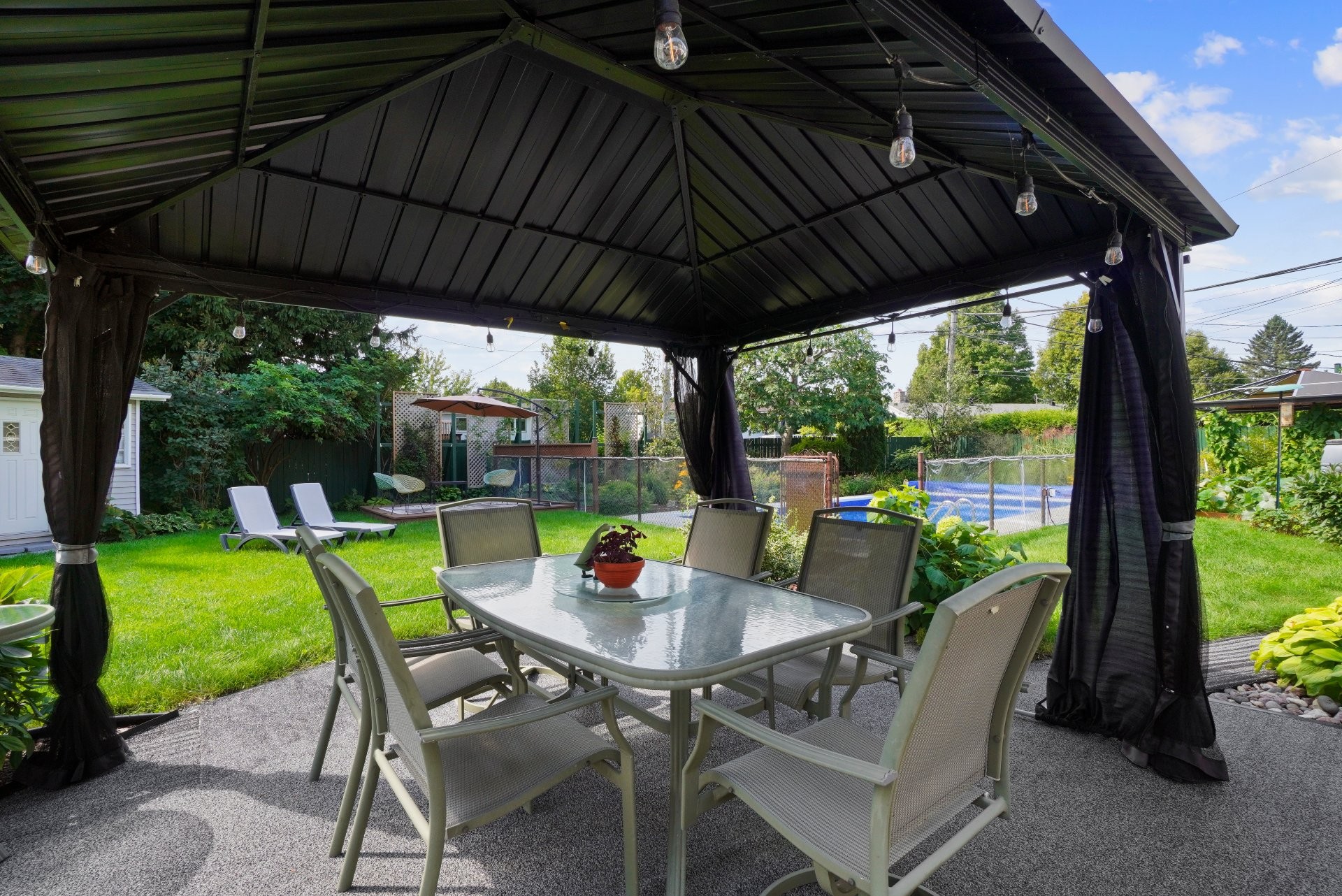 









19


Rue Denis

,
Repentigny (Repentigny),




QC
J6A4W5

