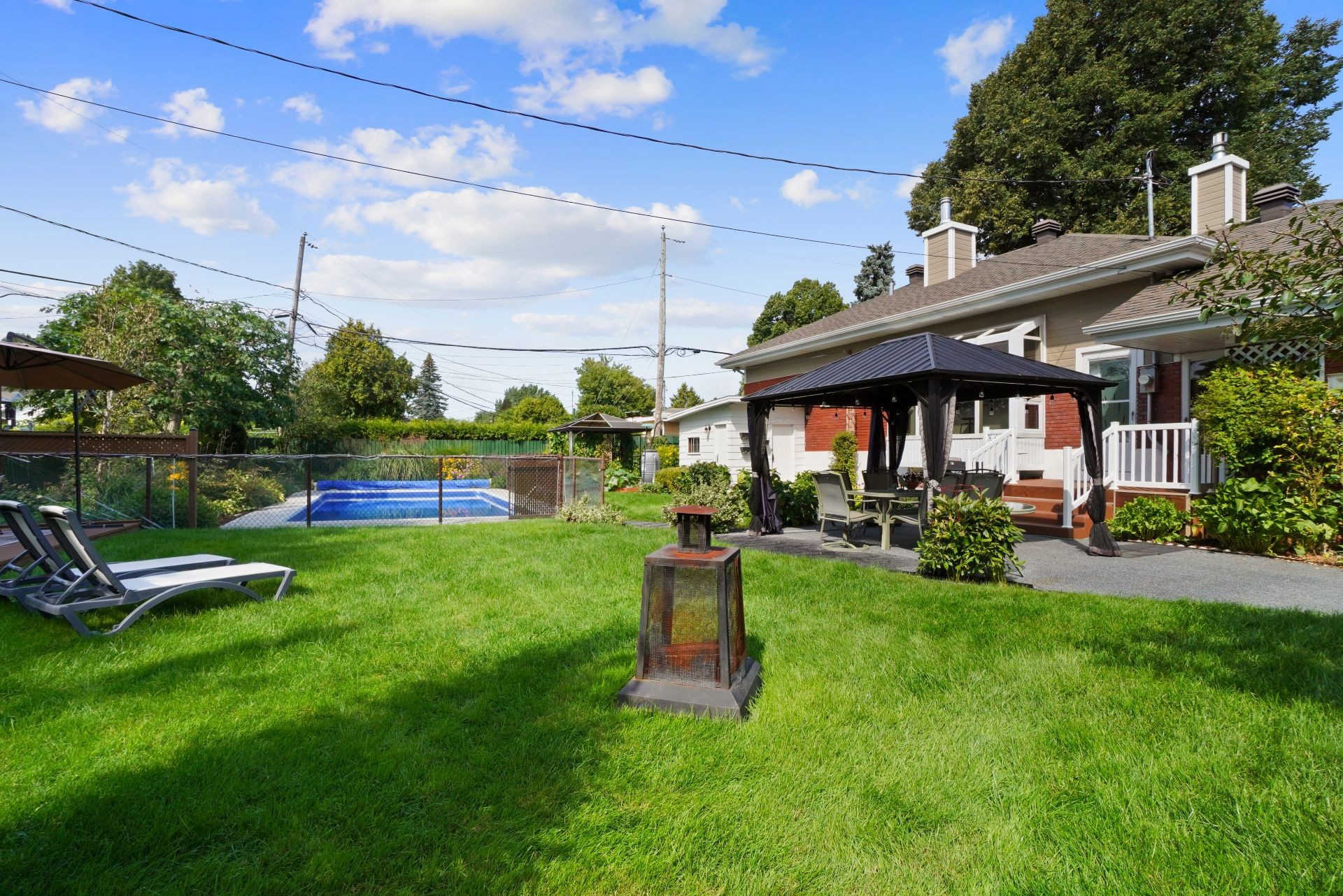 









19


Rue Denis

,
Repentigny (Repentigny),




QC
J6A4W5

