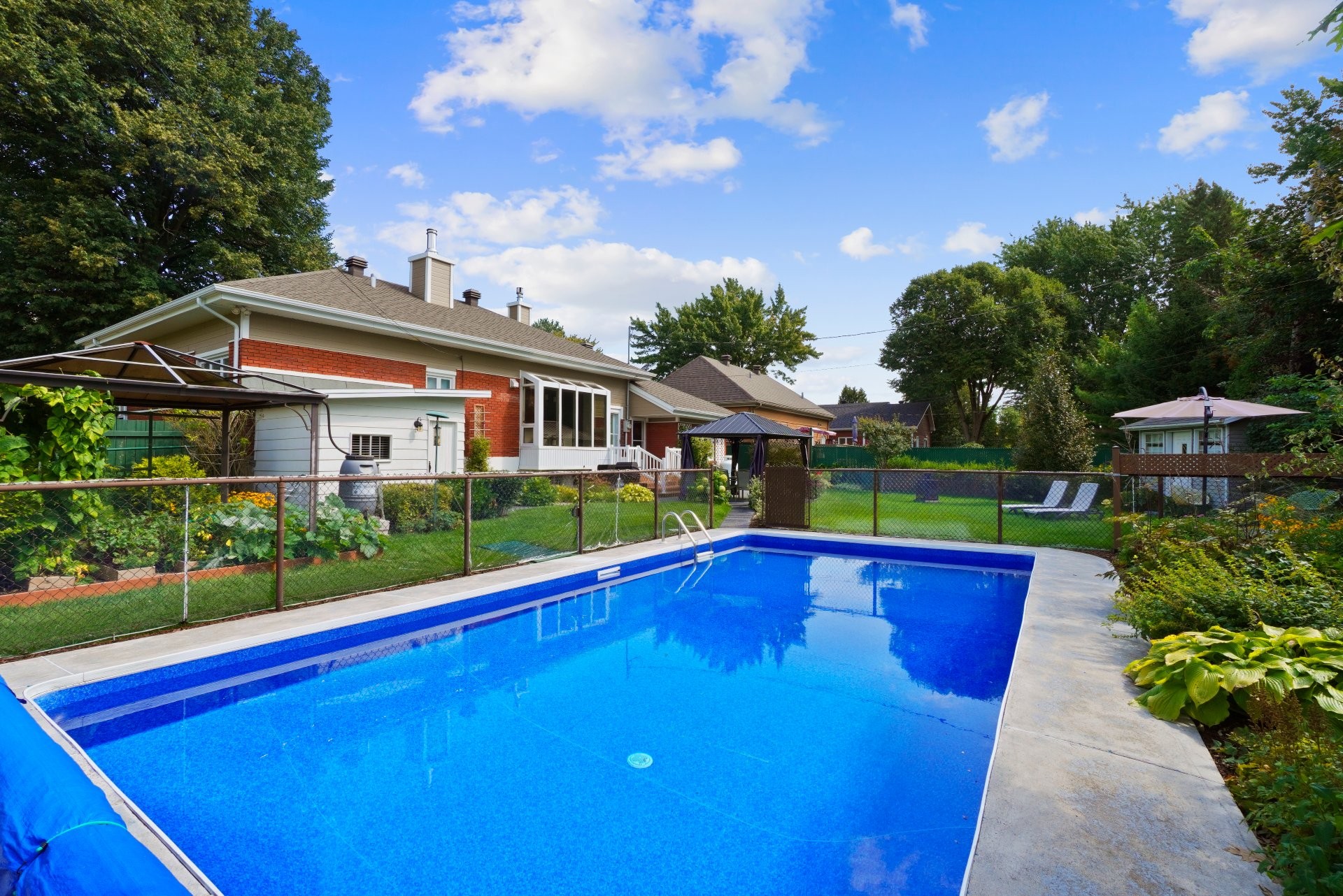 









19


Rue Denis

,
Repentigny (Repentigny),




QC
J6A4W5

