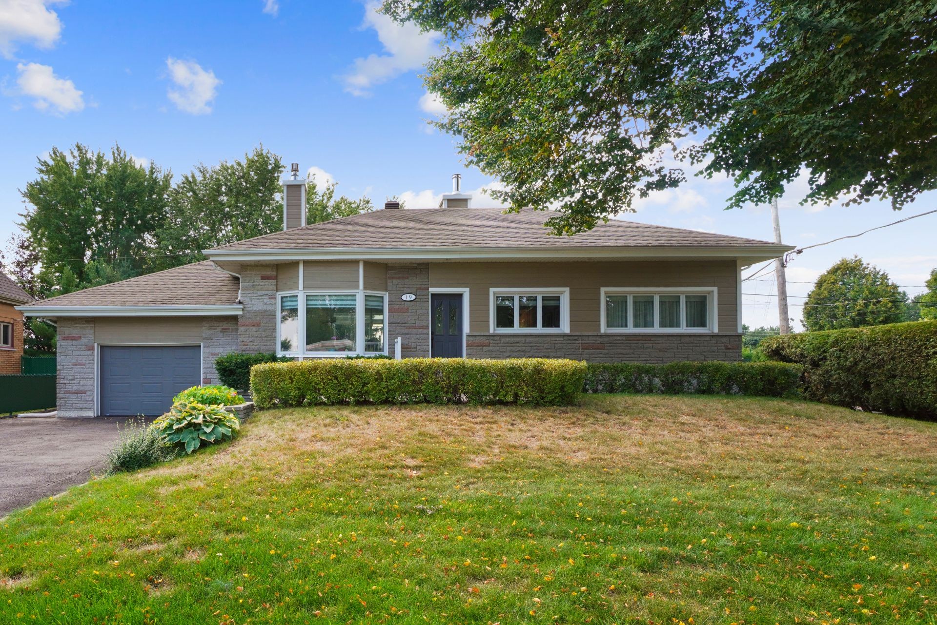 









19


Rue Denis

,
Repentigny (Repentigny),




QC
J6A4W5

