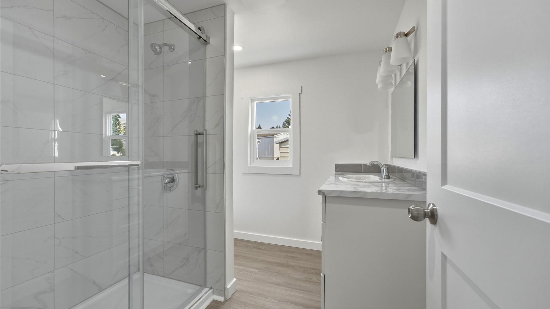 









5484


Okanagan Landing

Road, 68,
Vernon,




BC
V1T 7A8

