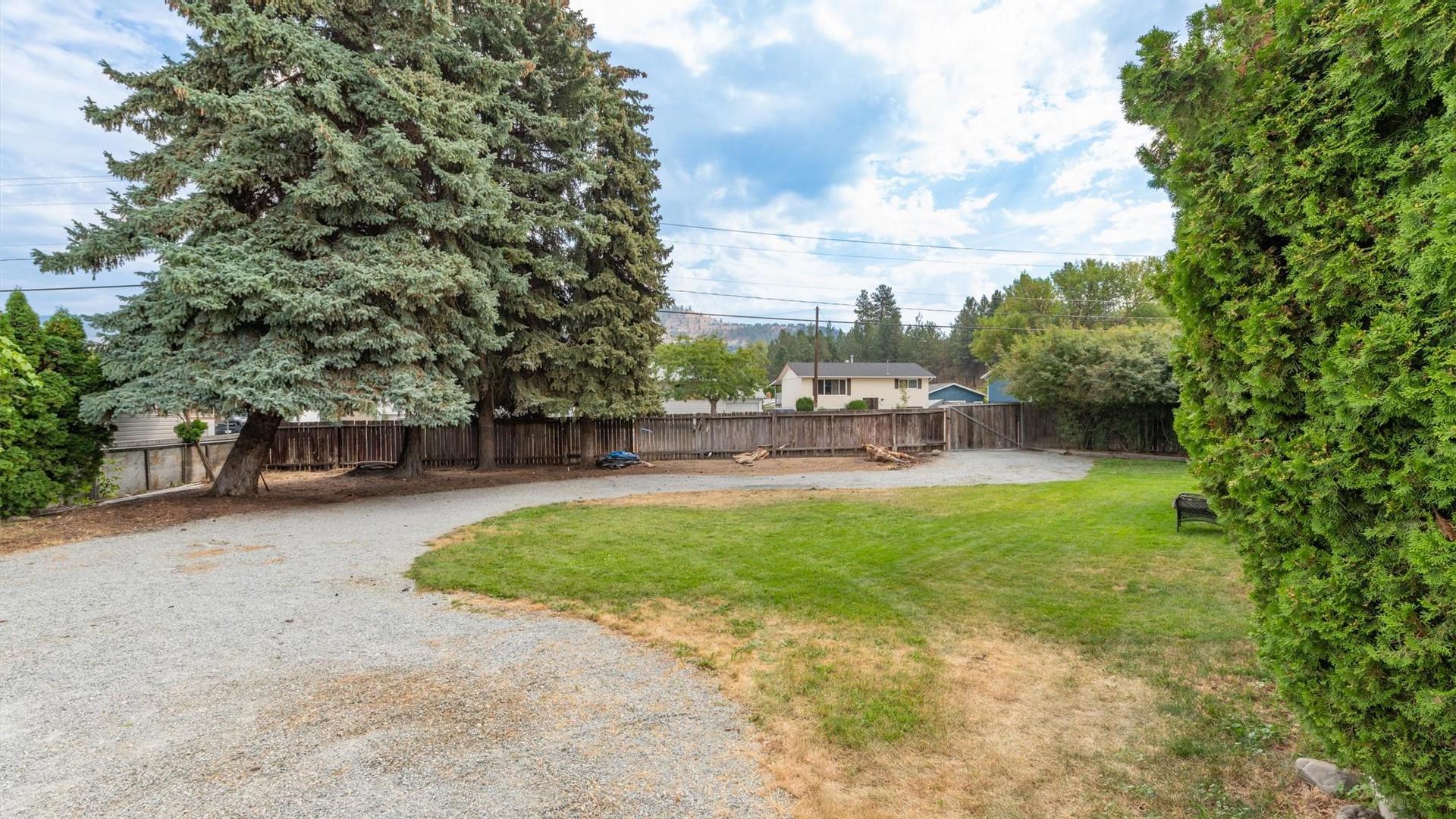 









160


Leo

Road,
Kelowna,




BC
V1X 1E8

