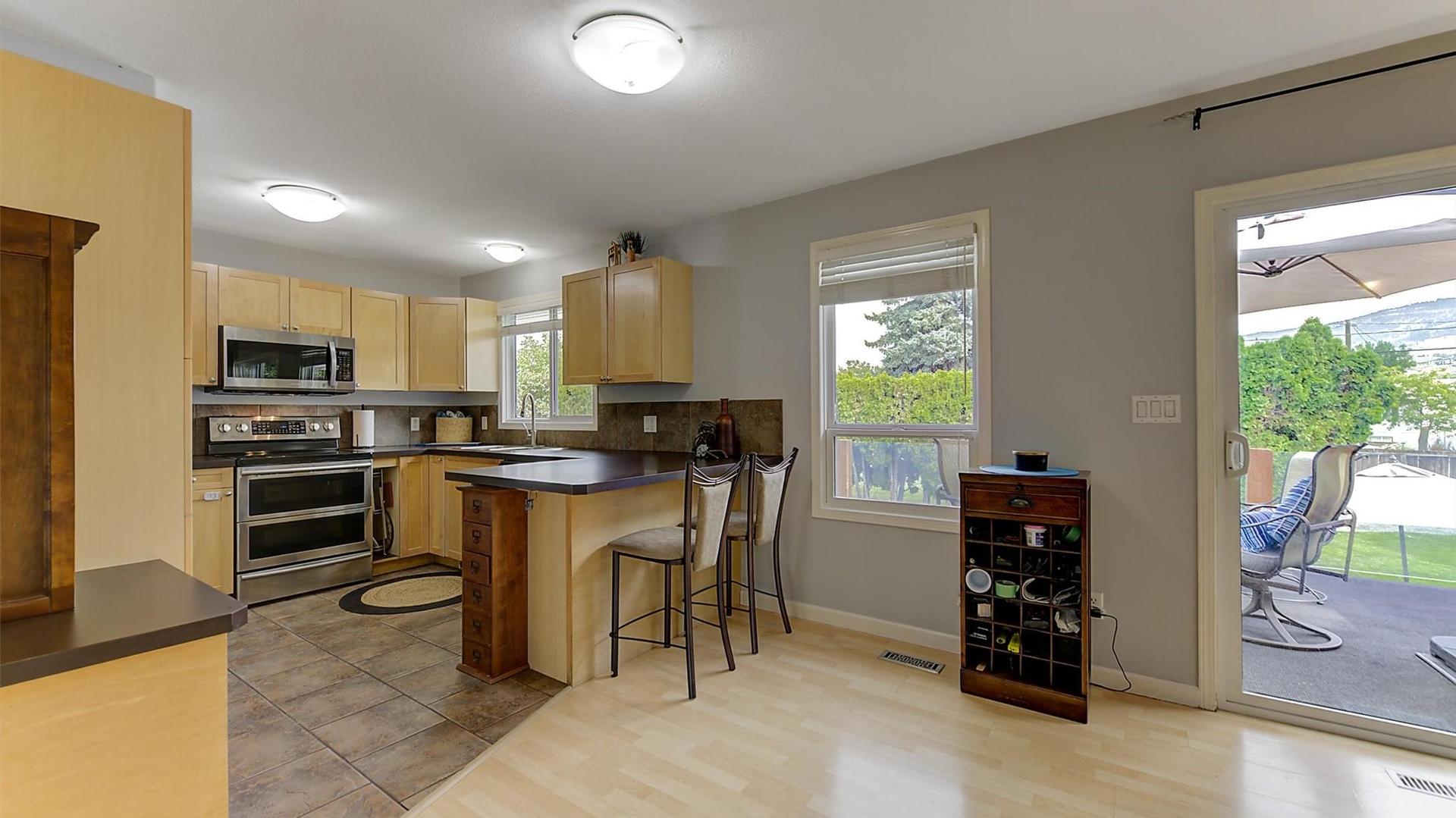 









160


Leo

Road,
Kelowna,




BC
V1X 1E8

