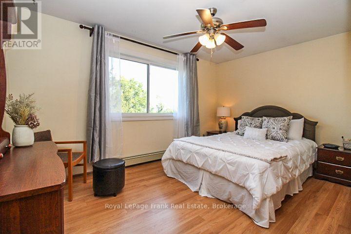 












1561 CHERRYHILL ROAD

,
Peterborough (Monaghan Ward 2),




Ontario
K9K1A7

