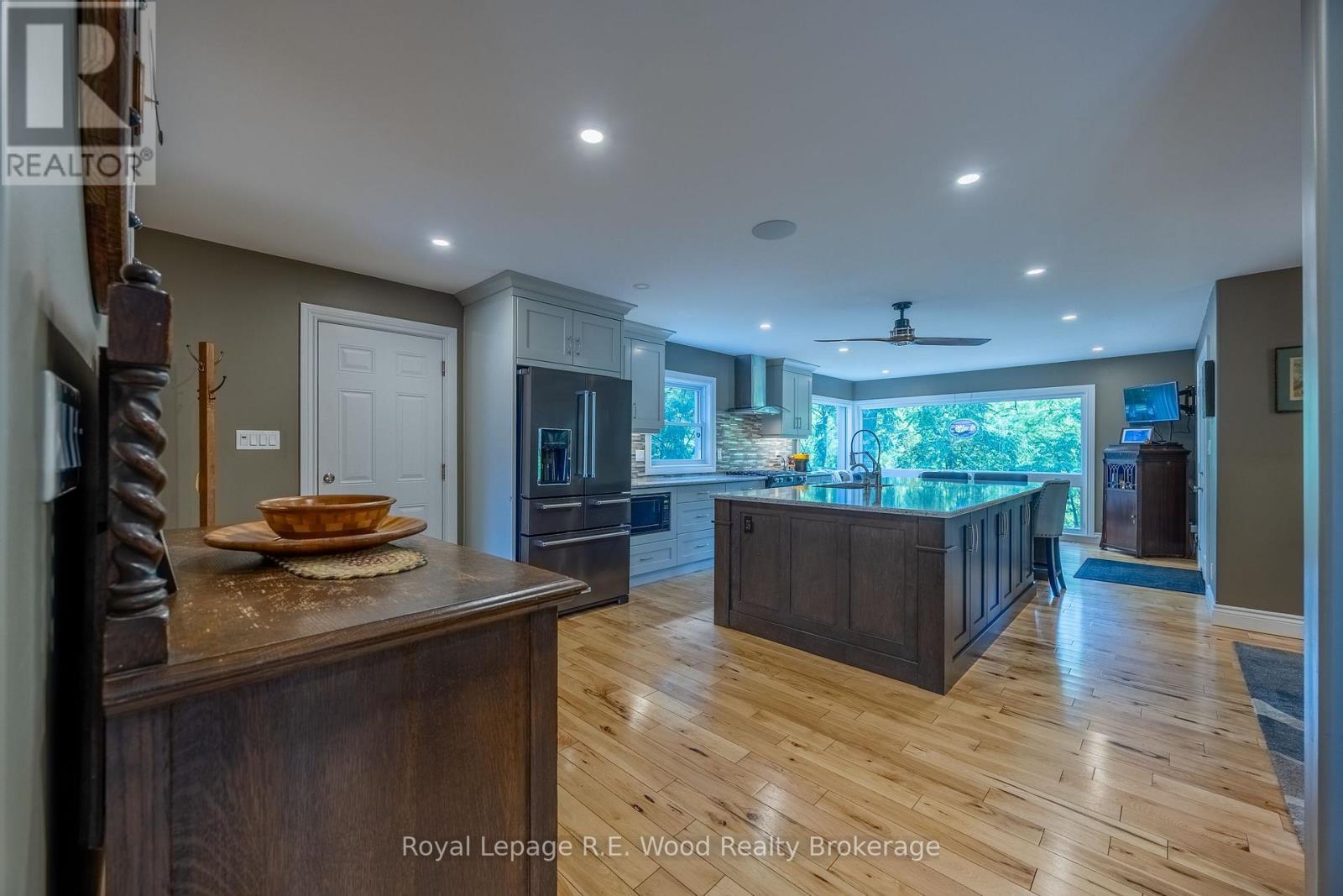 












51 PARKWOOD DRIVE

,
Tillsonburg,




Ontario
N4G2B7

