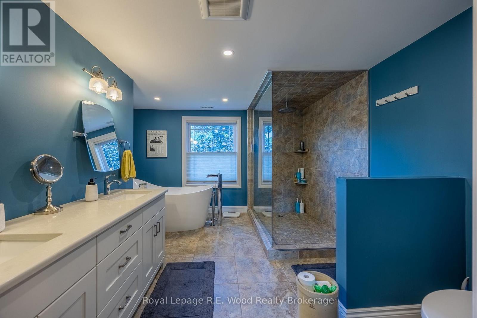 












51 PARKWOOD DRIVE

,
Tillsonburg,




Ontario
N4G2B7

