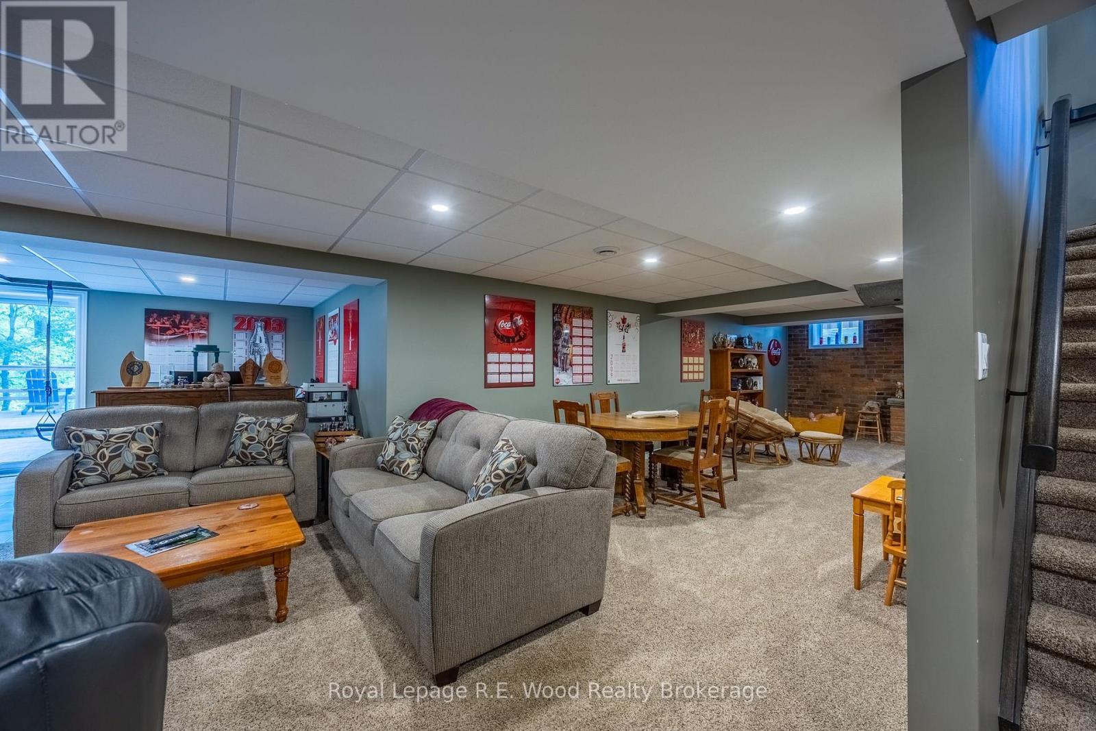 












51 PARKWOOD DRIVE

,
Tillsonburg,




Ontario
N4G2B7

