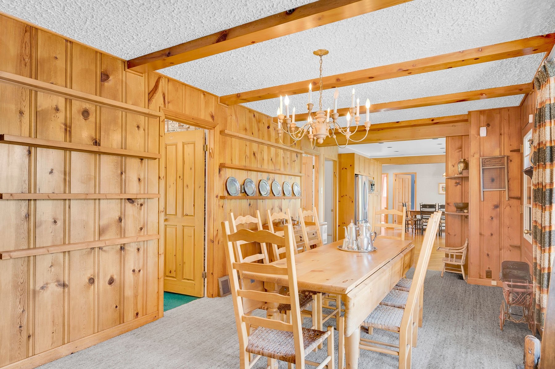 









2577


Mtée du Lac-Louise

,
Saint-Adolphe-d'Howard,




QC
J0T2B0

