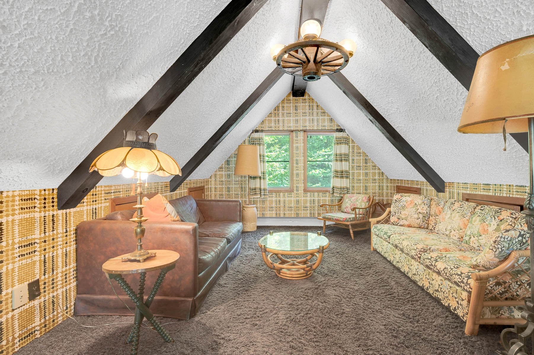 









2577


Mtée du Lac-Louise

,
Saint-Adolphe-d'Howard,




QC
J0T2B0

