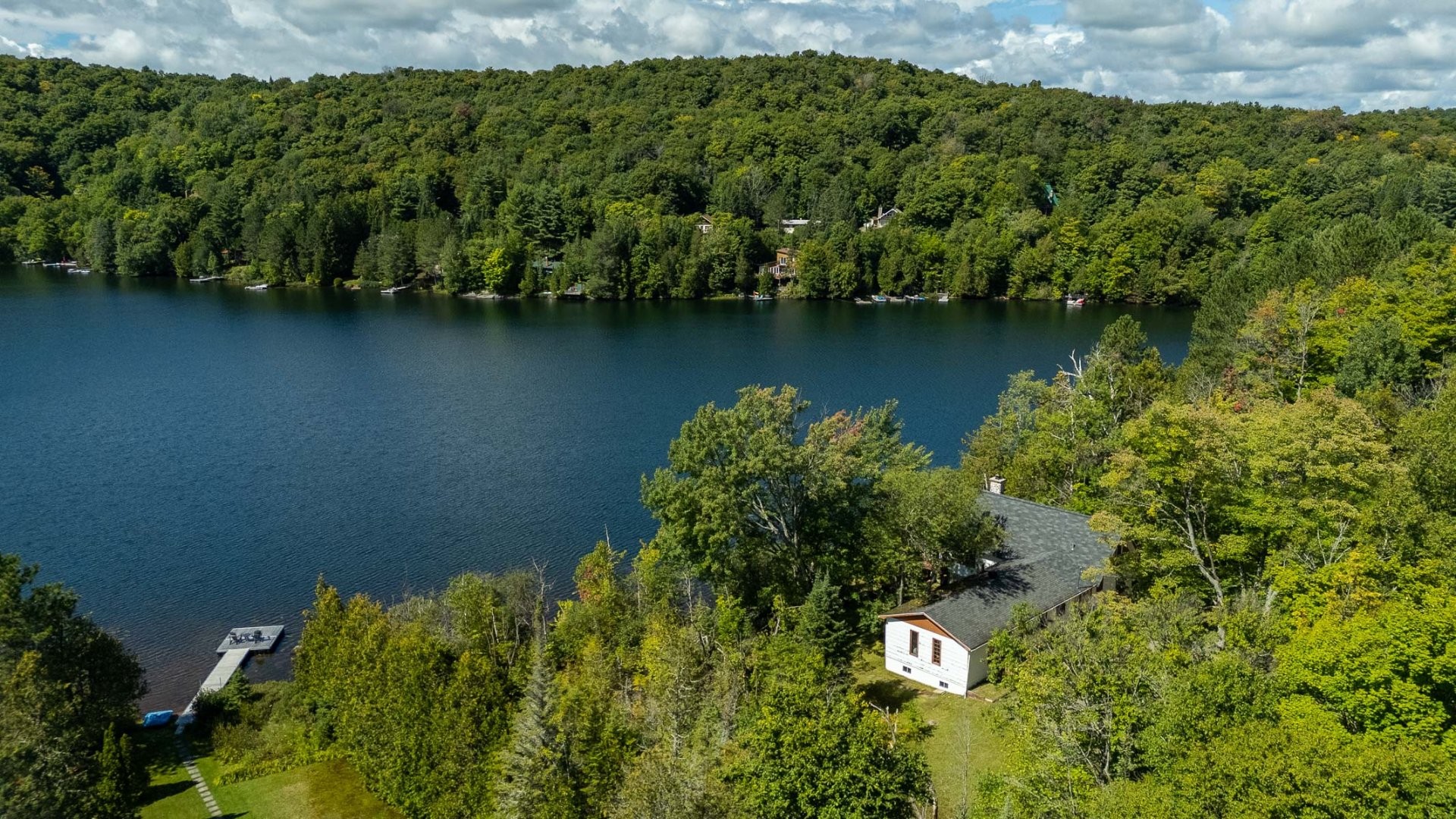 









2577


Mtée du Lac-Louise

,
Saint-Adolphe-d'Howard,




QC
J0T2B0

