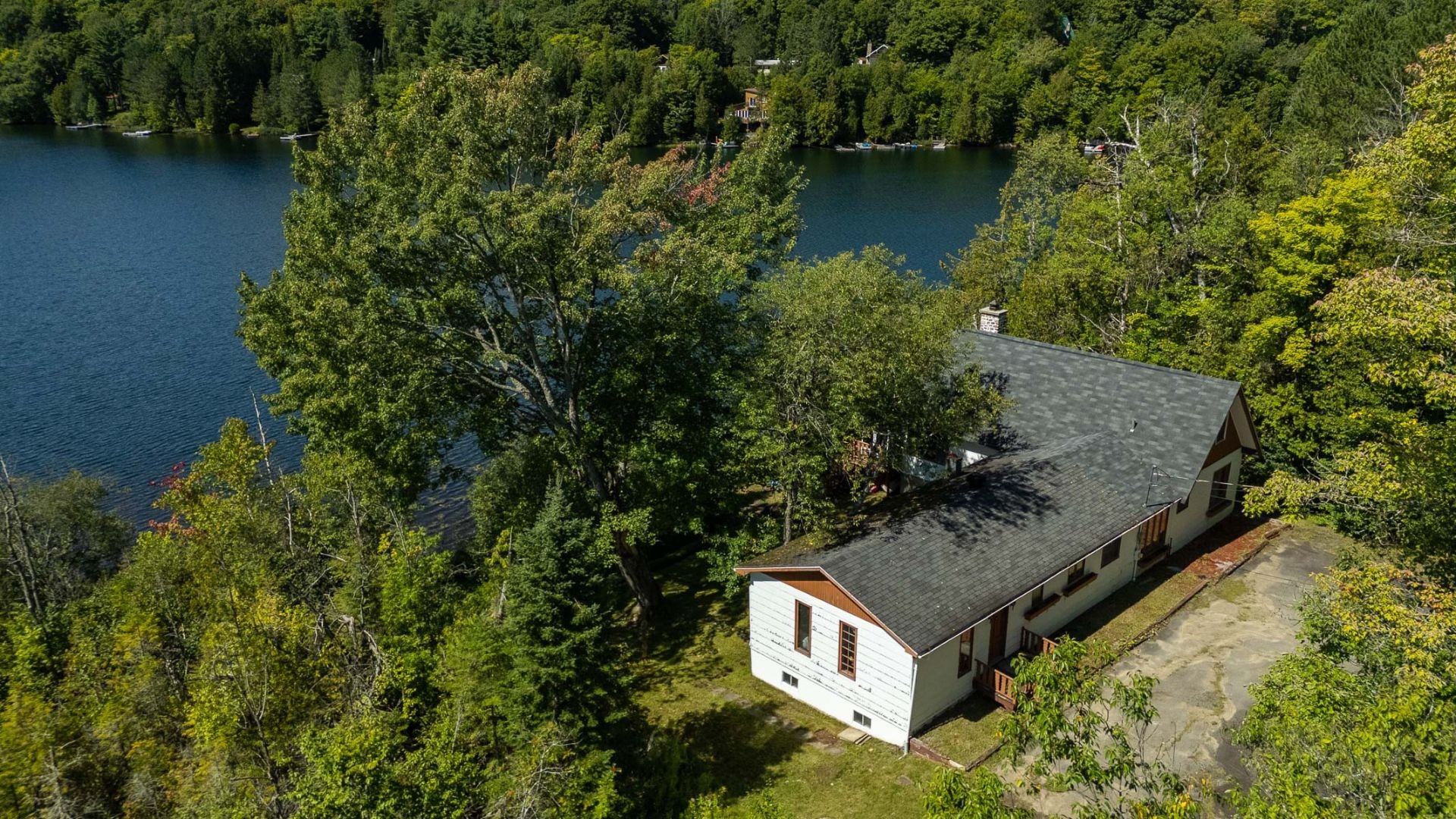 









2577


Mtée du Lac-Louise

,
Saint-Adolphe-d'Howard,




QC
J0T2B0

