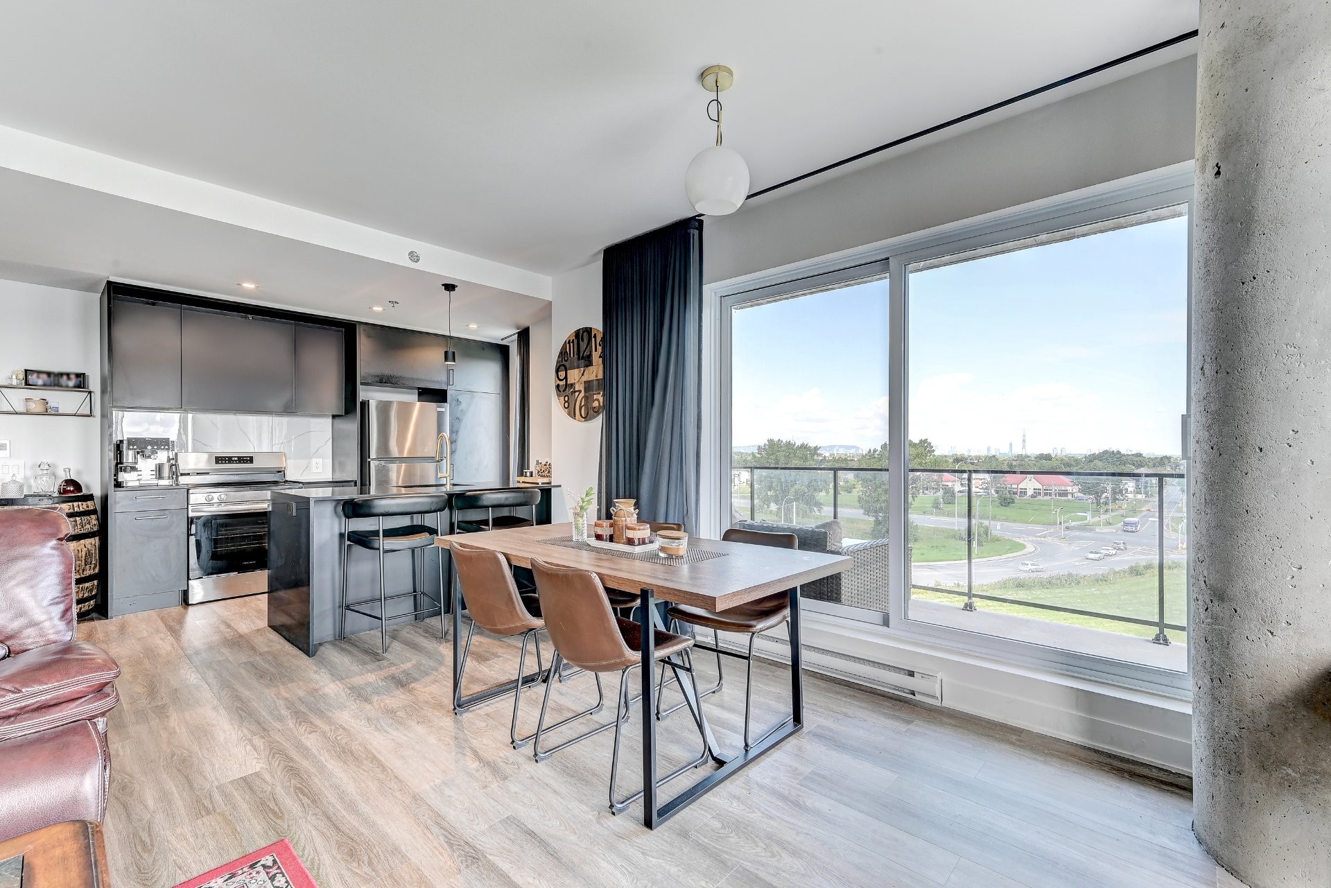 









280


Route 132

, 618,
Saint-Constant,




QC
J5A2S1


