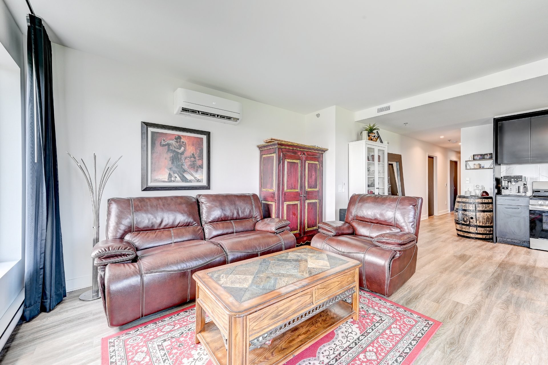 









280


Route 132

, 618,
Saint-Constant,




QC
J5A2S1

