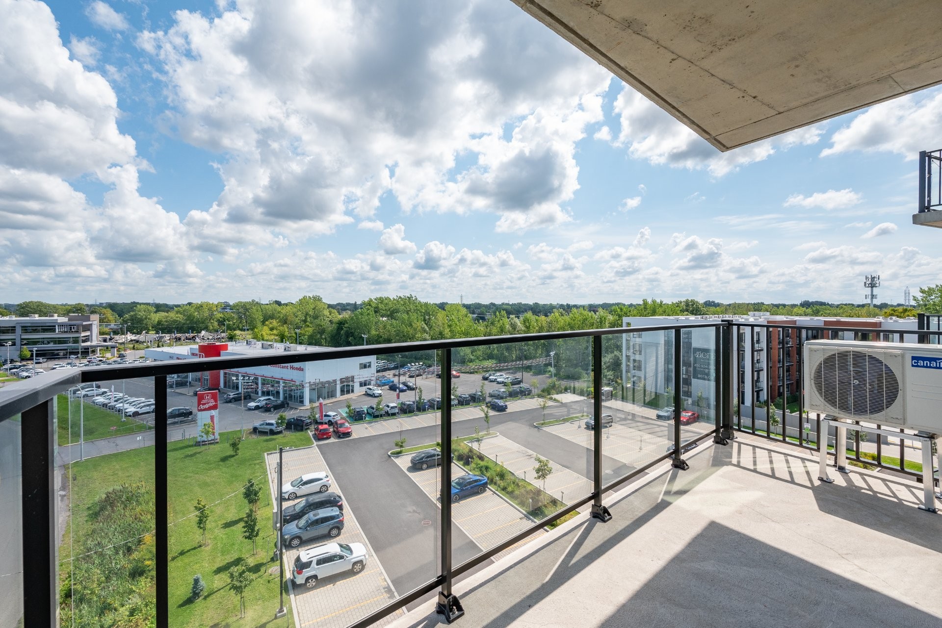 









280


Route 132

, 618,
Saint-Constant,




QC
J5A2S1

