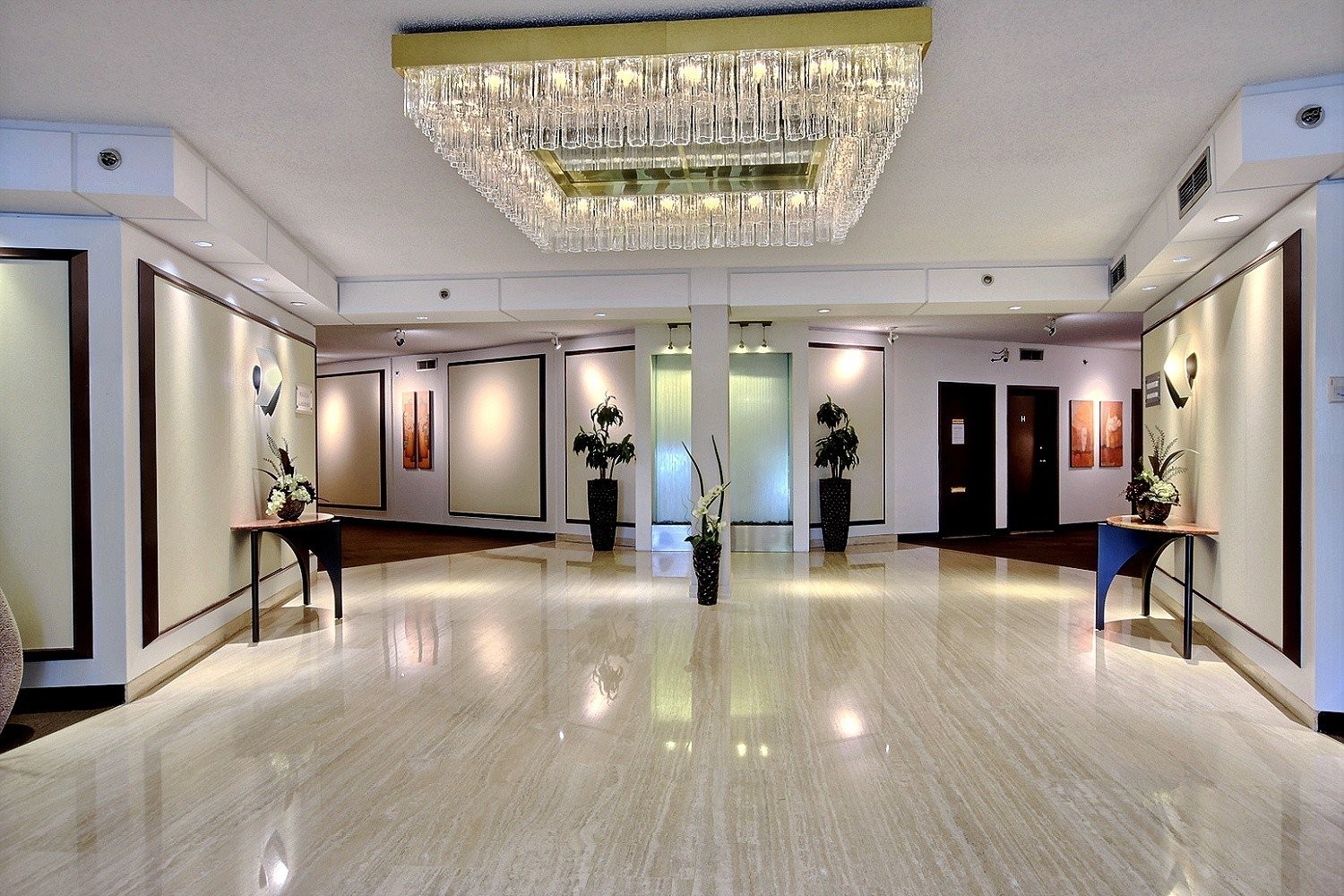 









4300


Place des Cageux

, 807,
Laval (Chomedey),




QC
H7W4Z3

